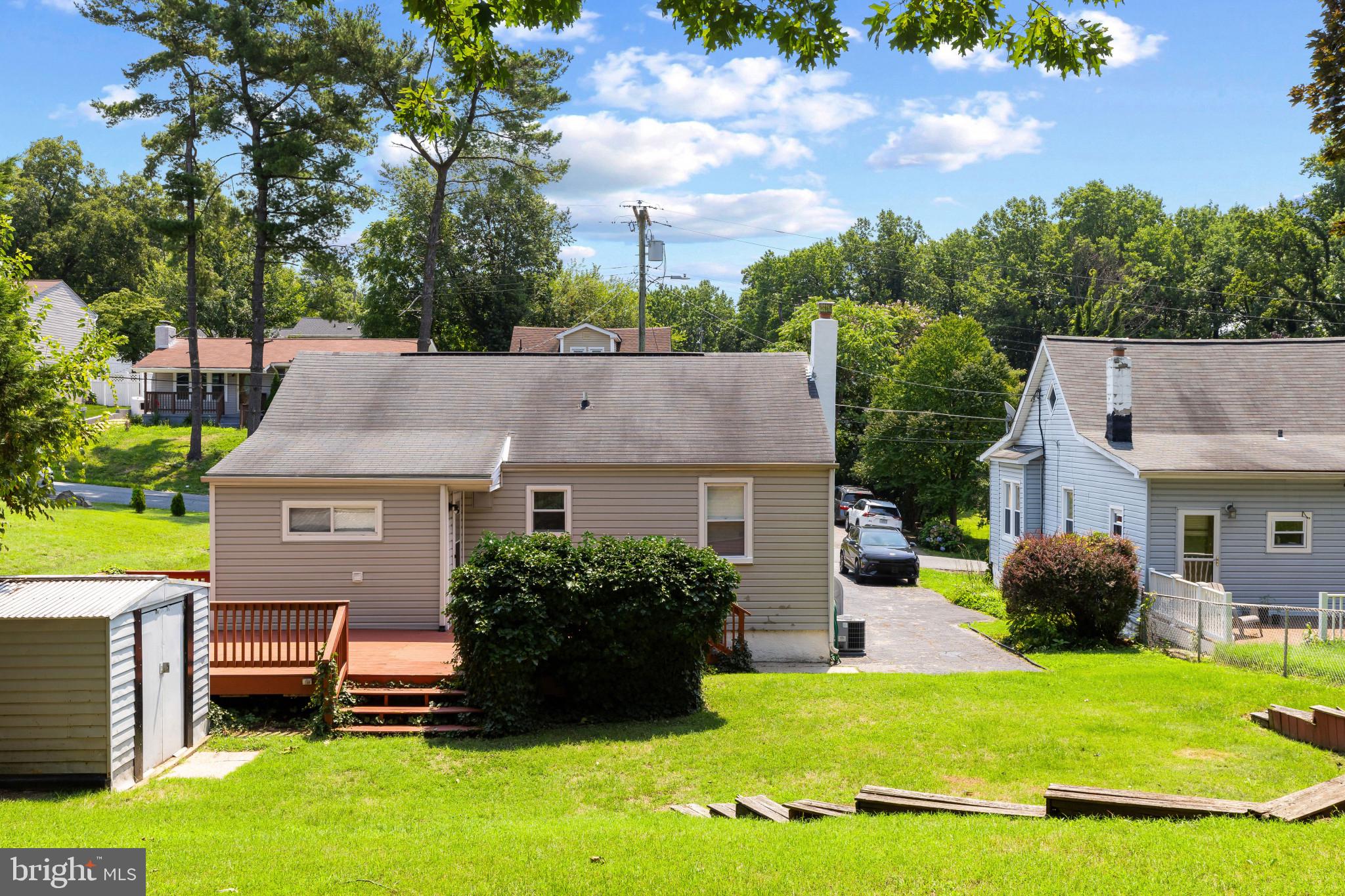 EAST VIEW - Residential