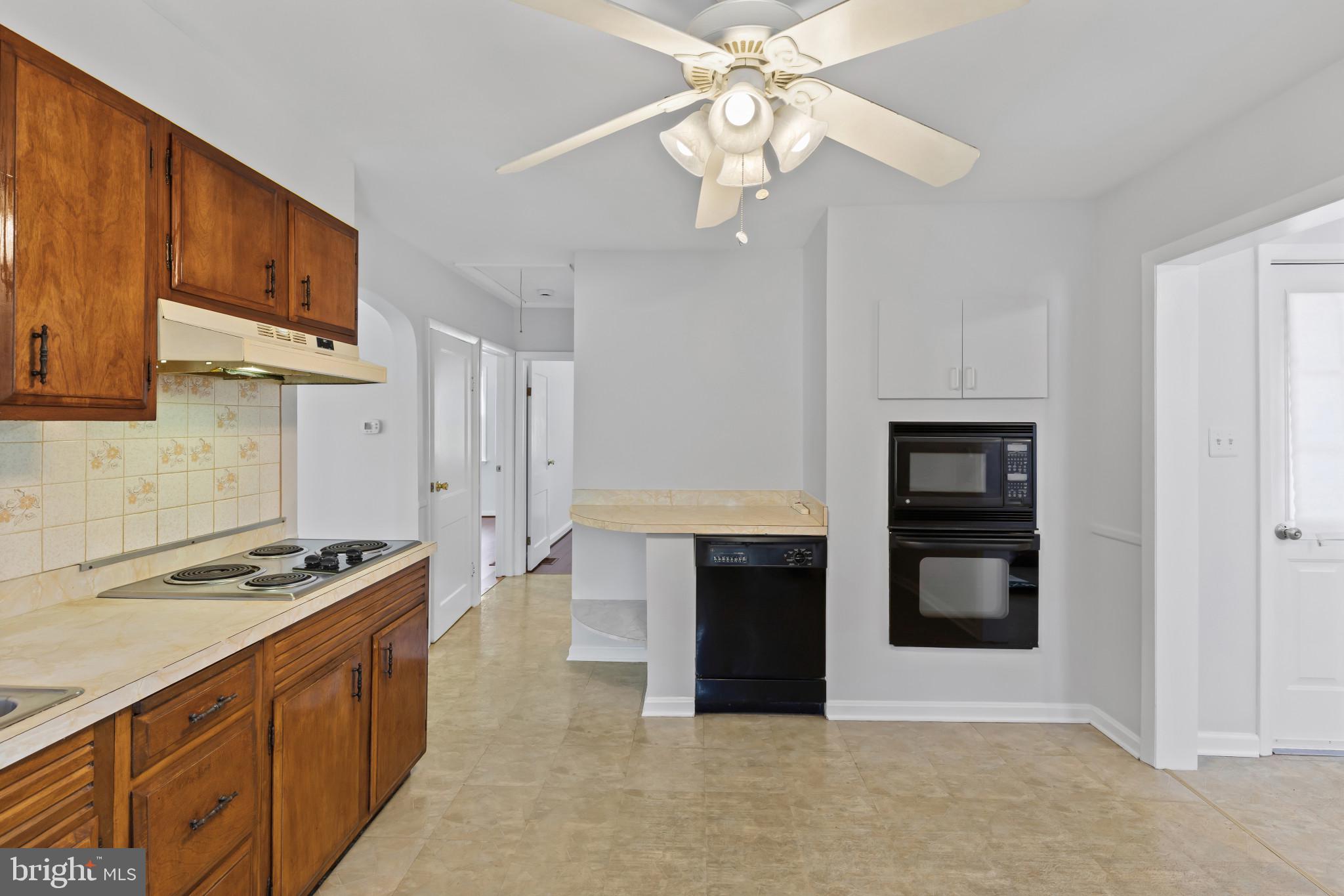 EAST VIEW - Residential
