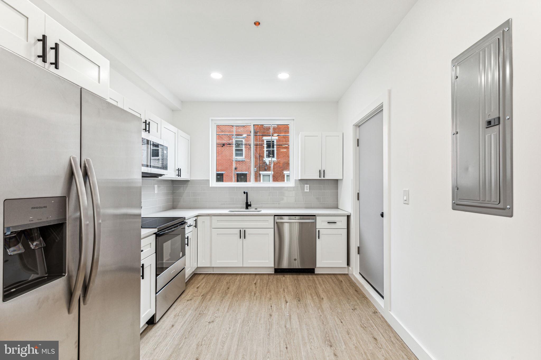 PHILADELPHIA - Residential Income