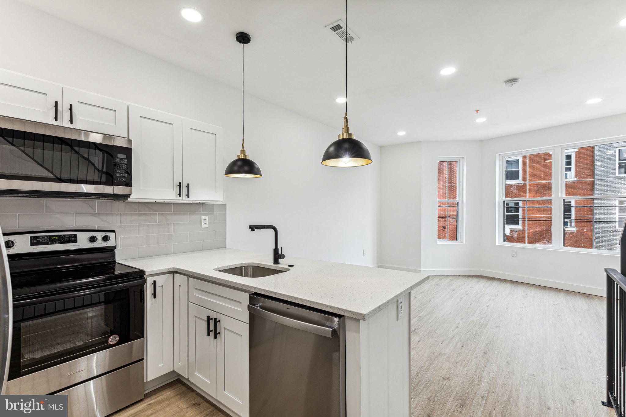 PHILADELPHIA - Residential Income
