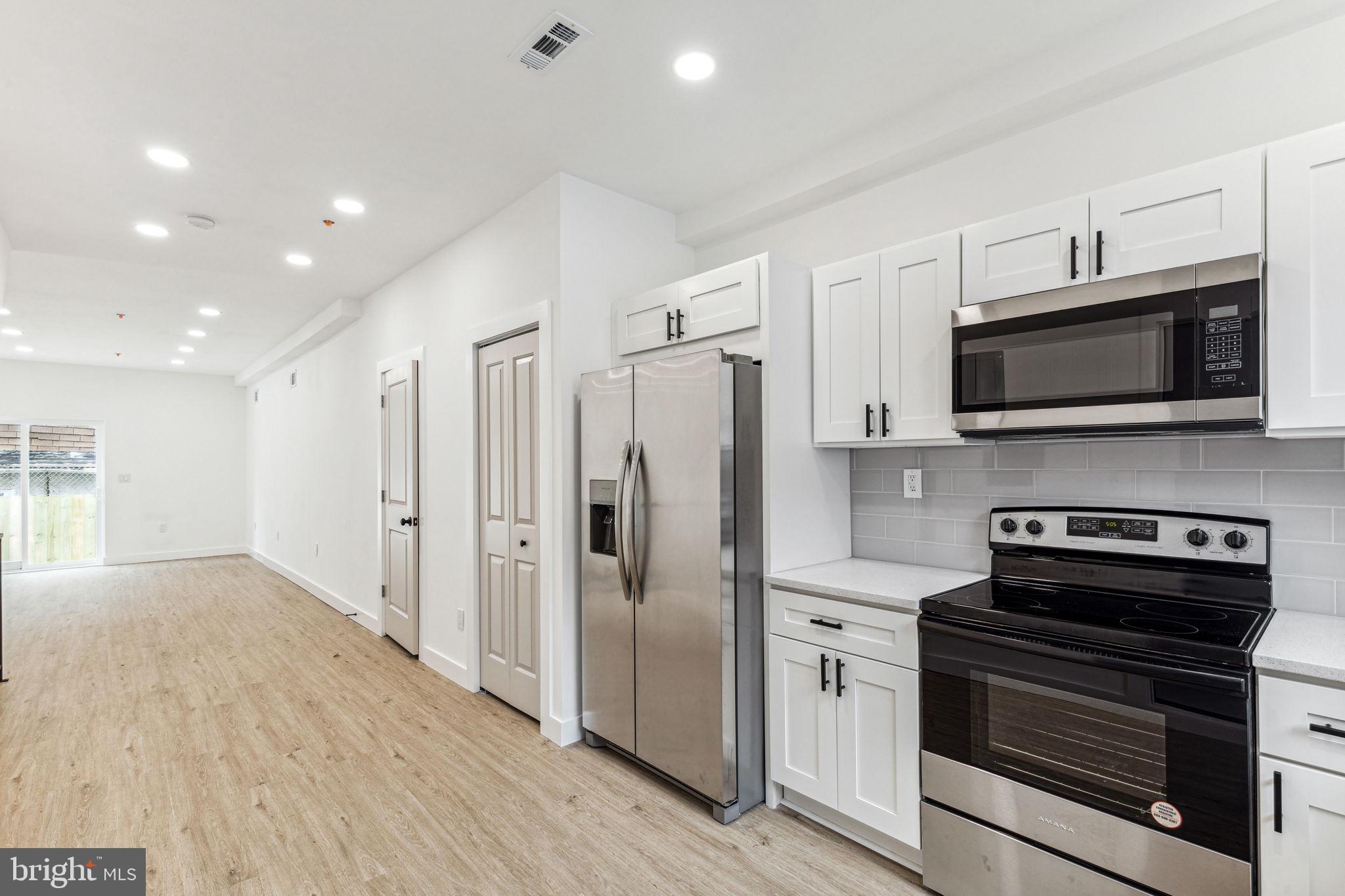 PHILADELPHIA - Residential Income