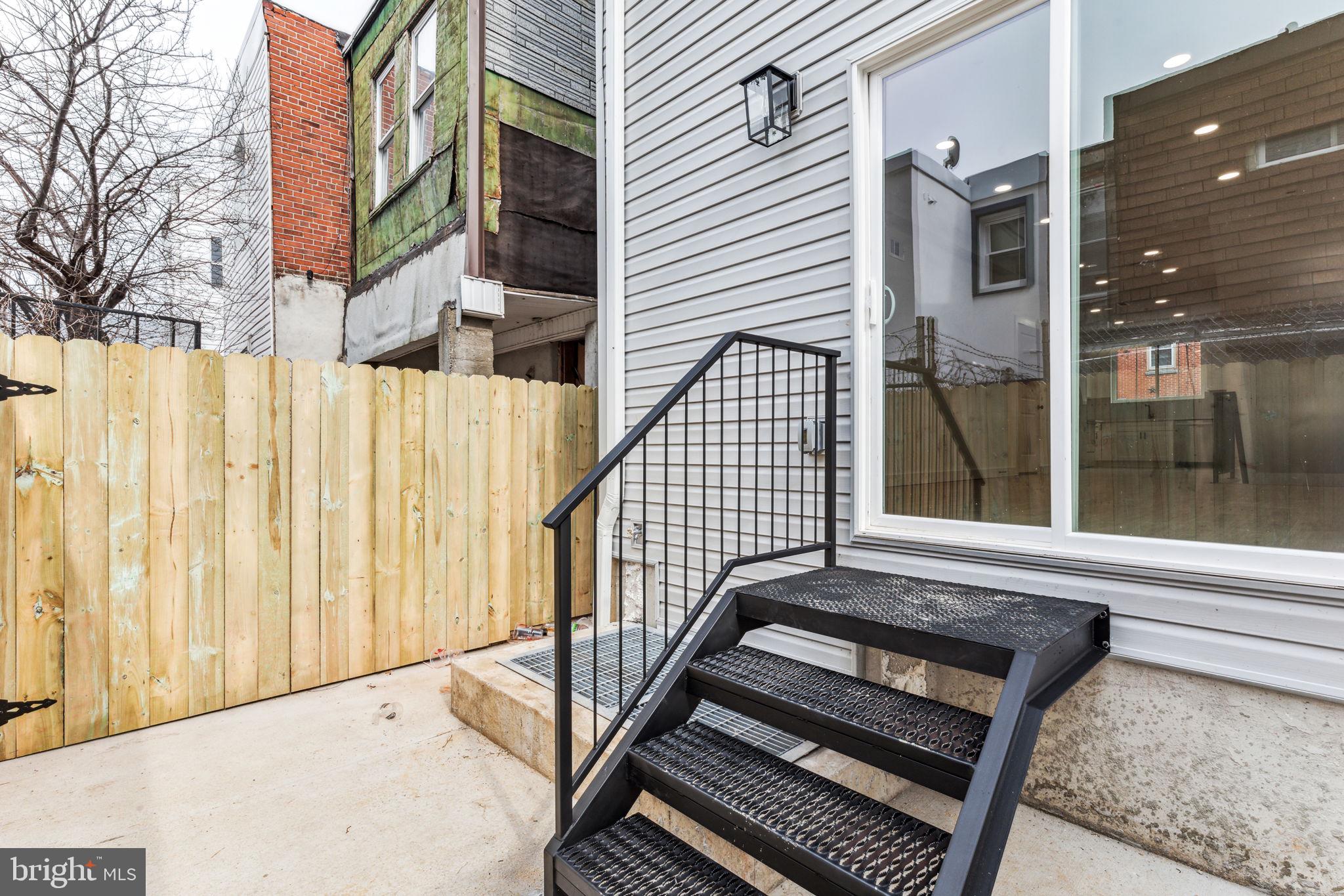 PHILADELPHIA - Residential Income