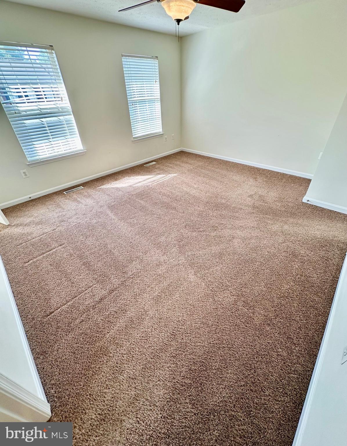 PARK RIDGE - Residential Lease