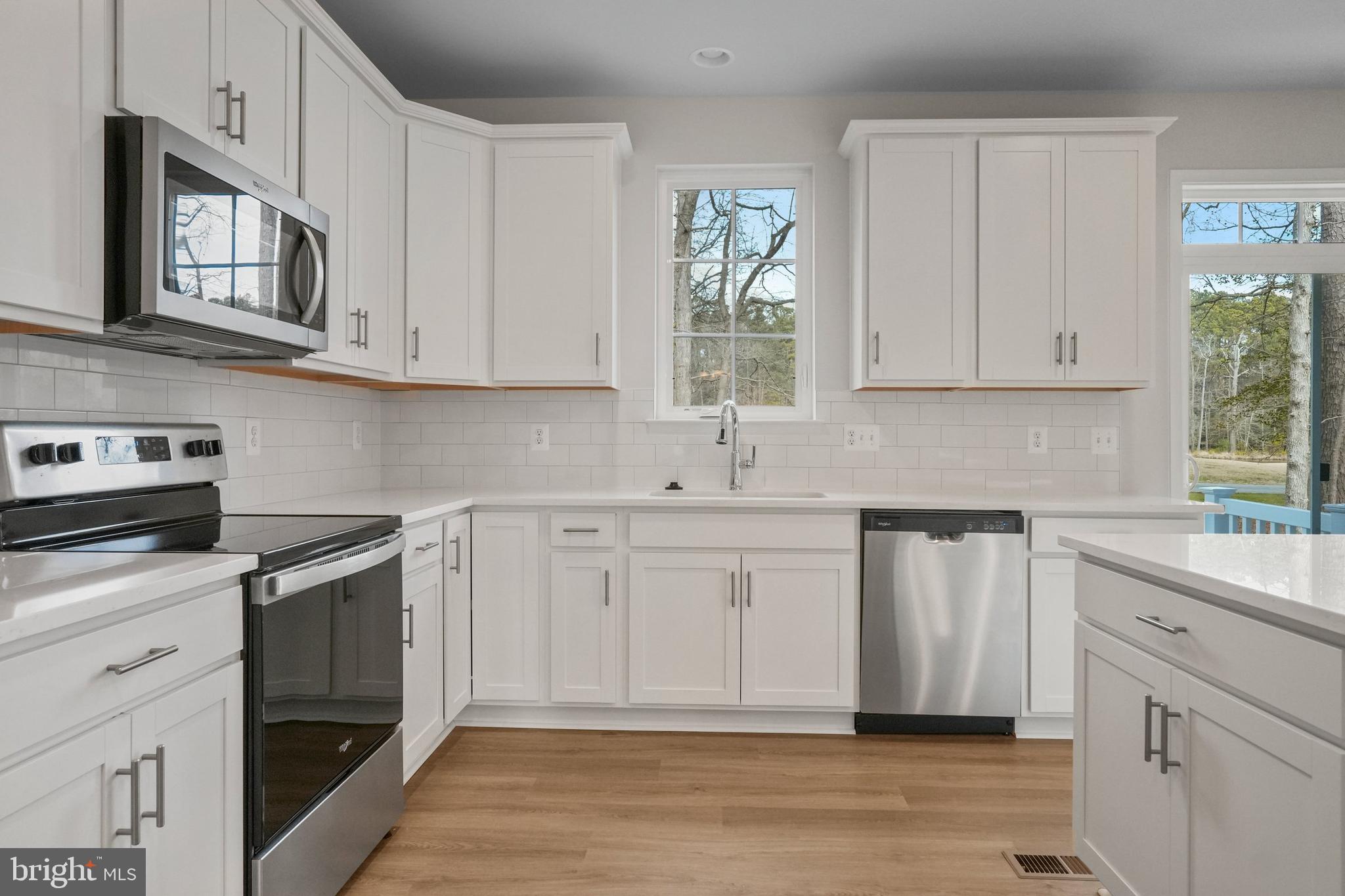 SWAN POINT - Residential