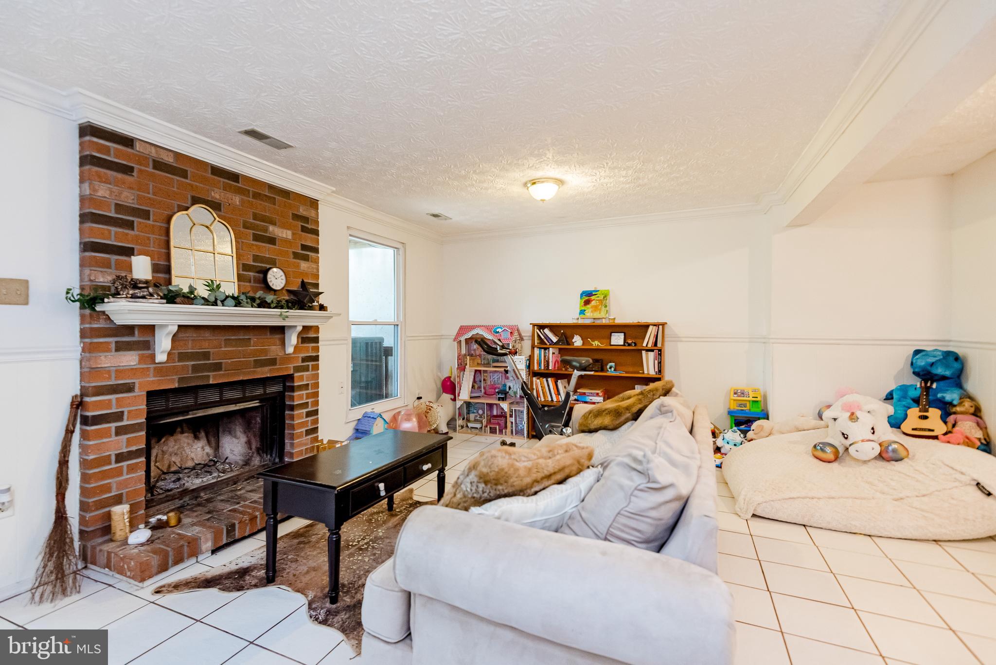 OAKMONT - Residential