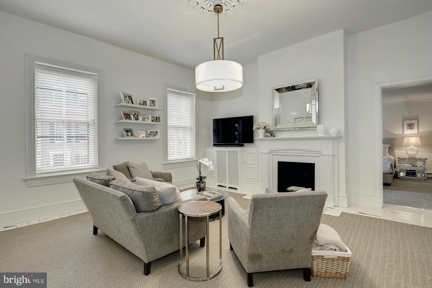 GEORGETOWN - Residential