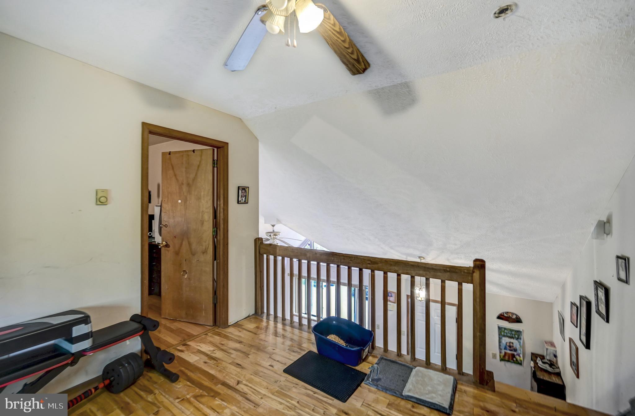 GLEN AT TAMIMENT (LEHMAN) - Residential