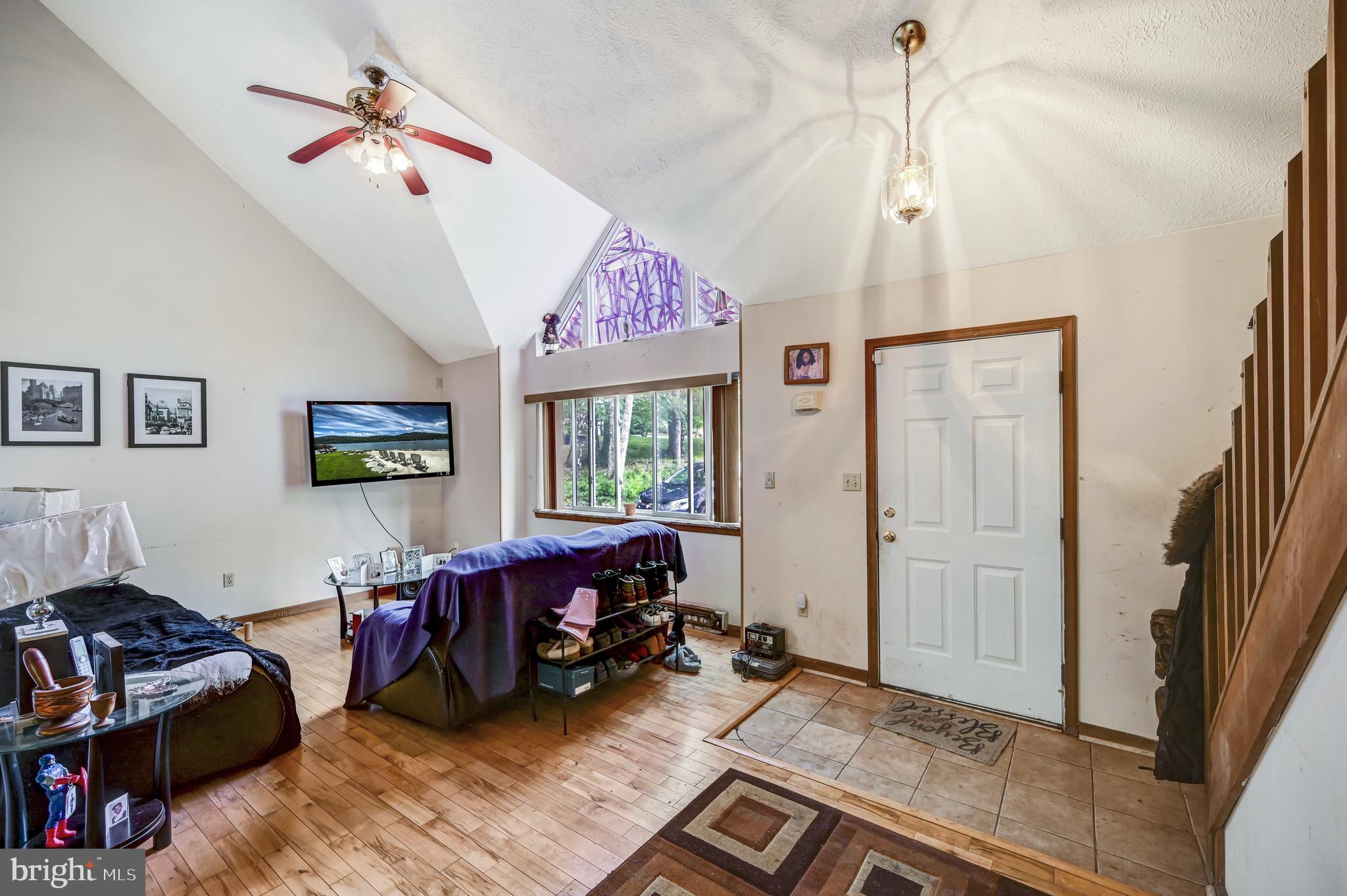 GLEN AT TAMIMENT (LEHMAN) - Residential