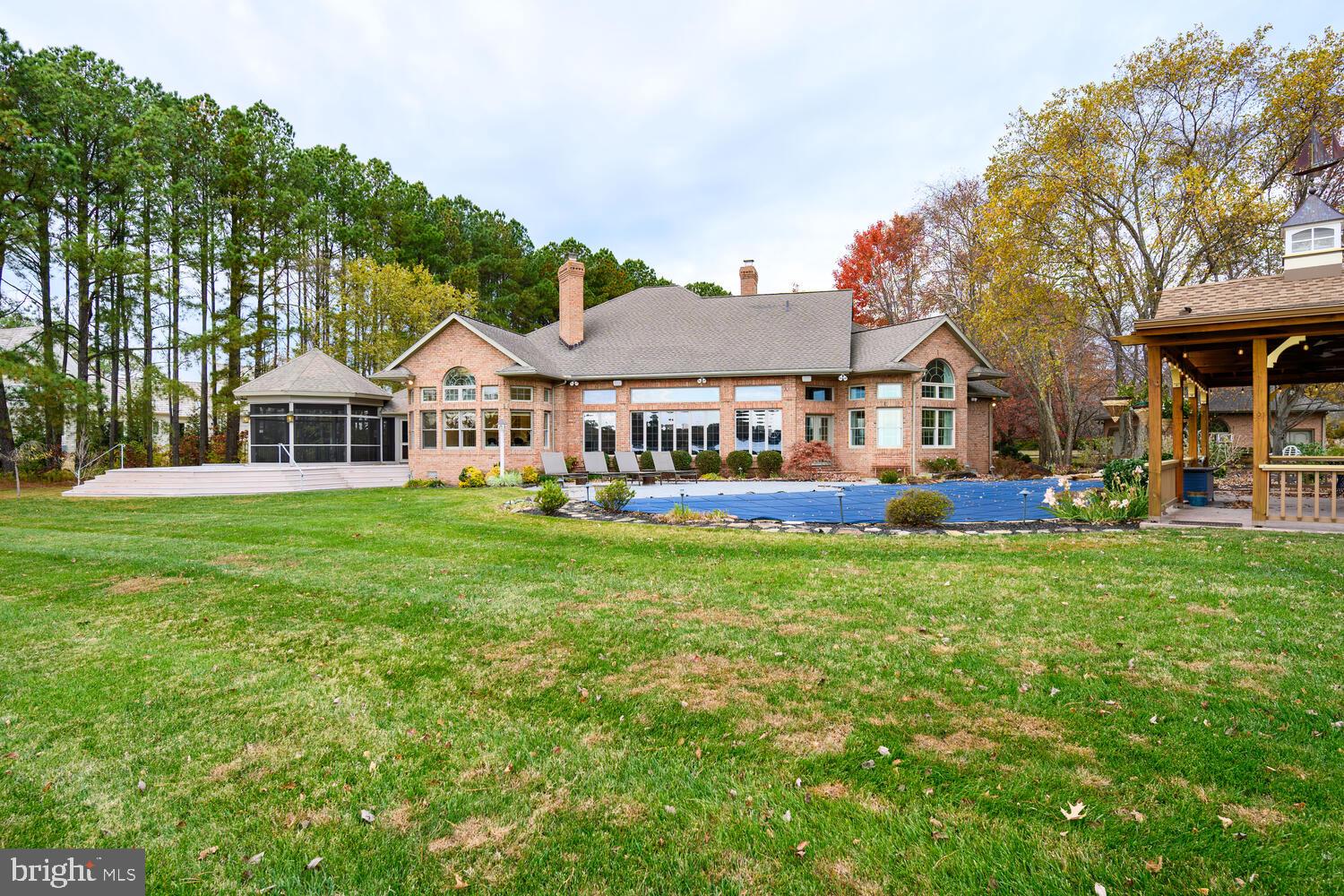 LYNNEWOOD - Residential