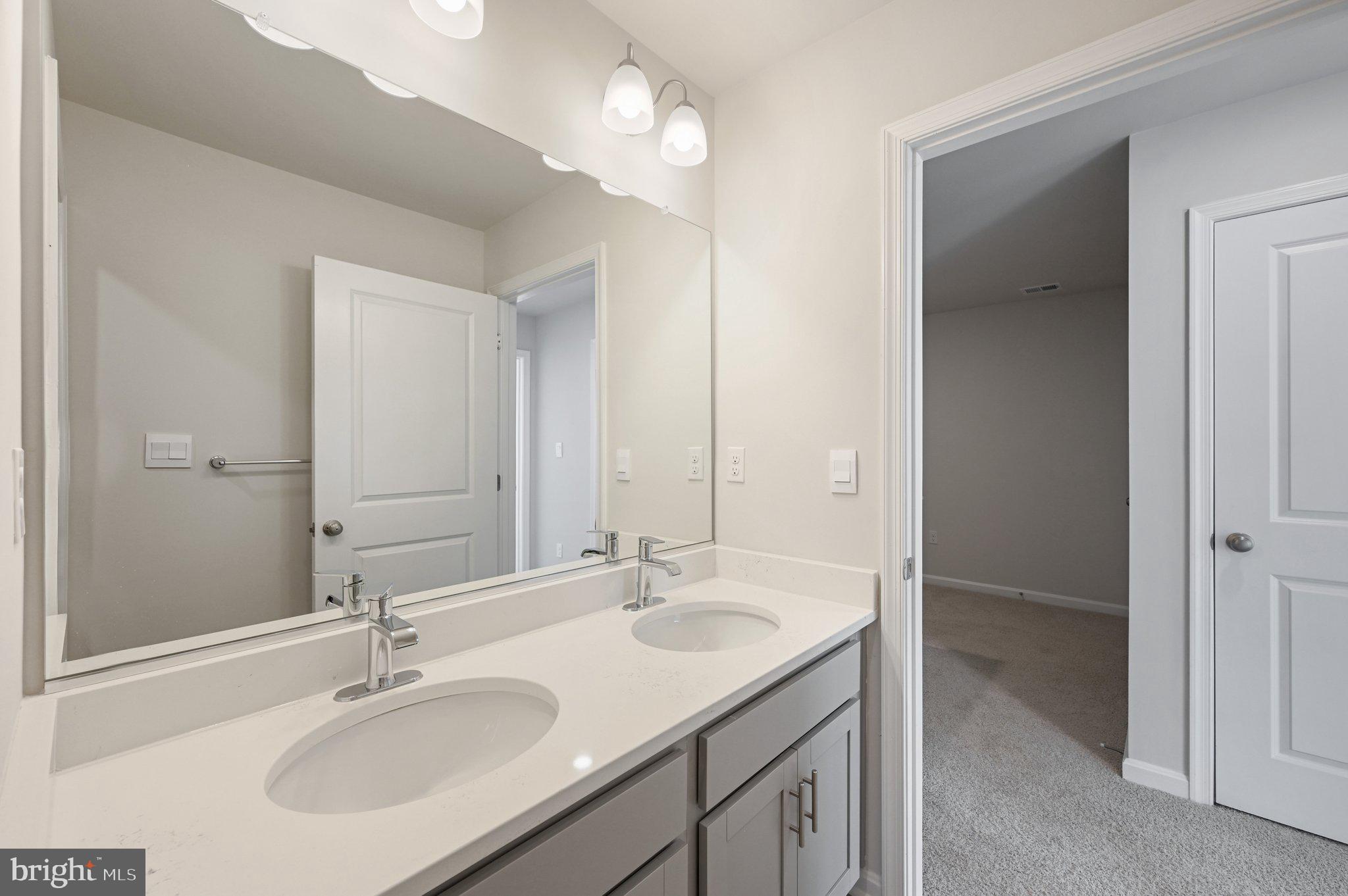 RIDGELY'S RESERVE - Residential