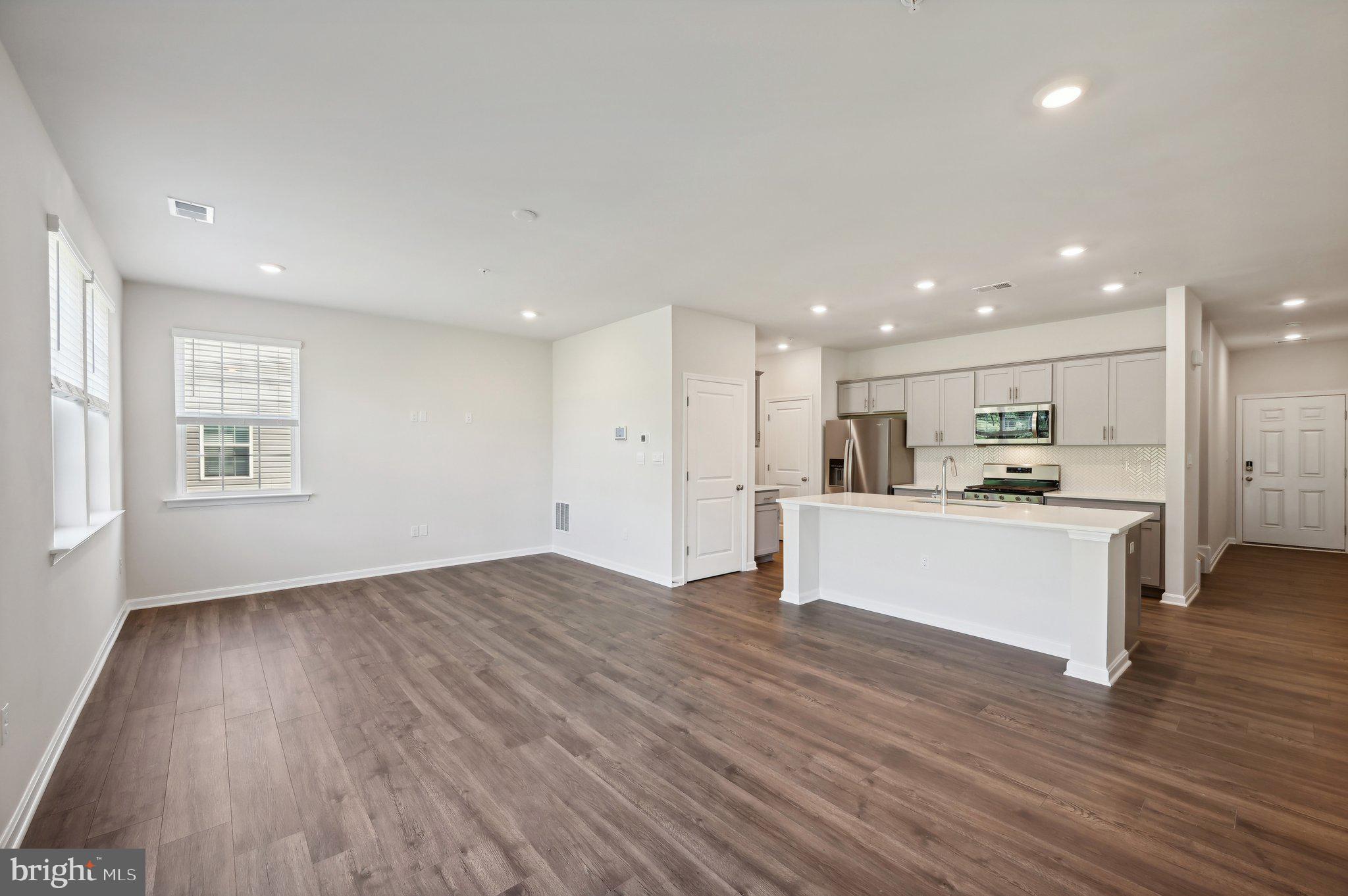 RIDGELY'S RESERVE - Residential