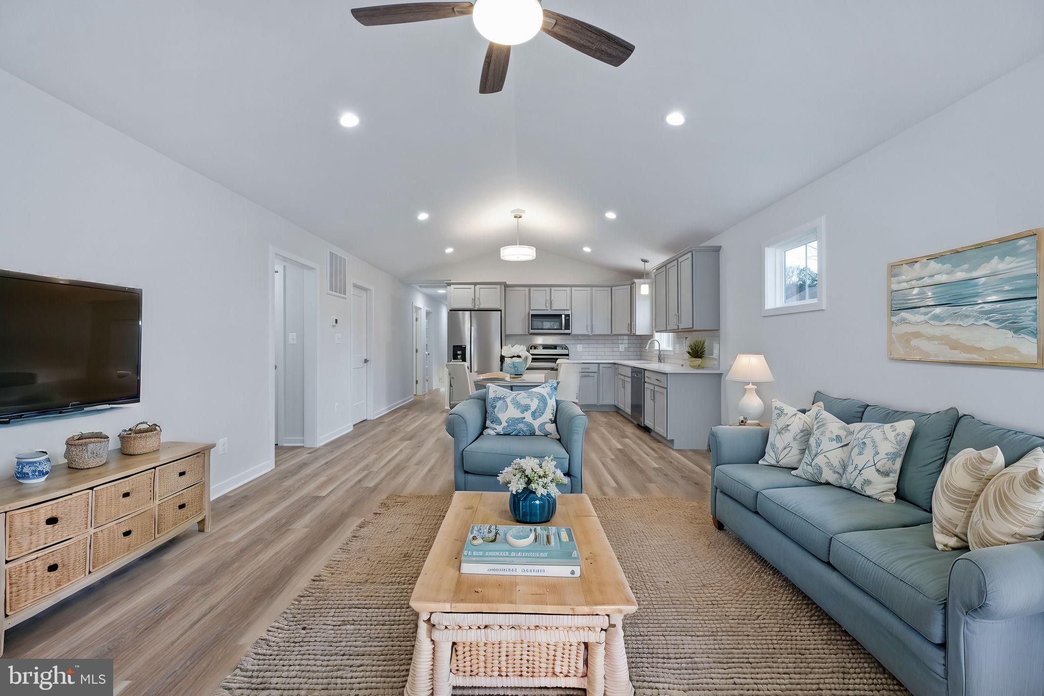 WESTMORELAND SHORES - Residential