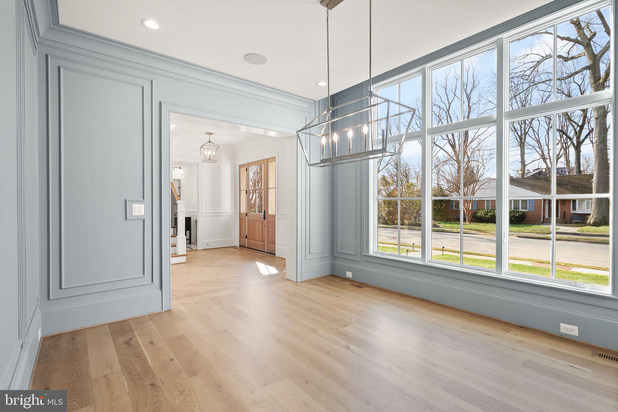 BELLEVUE FOREST - Residential