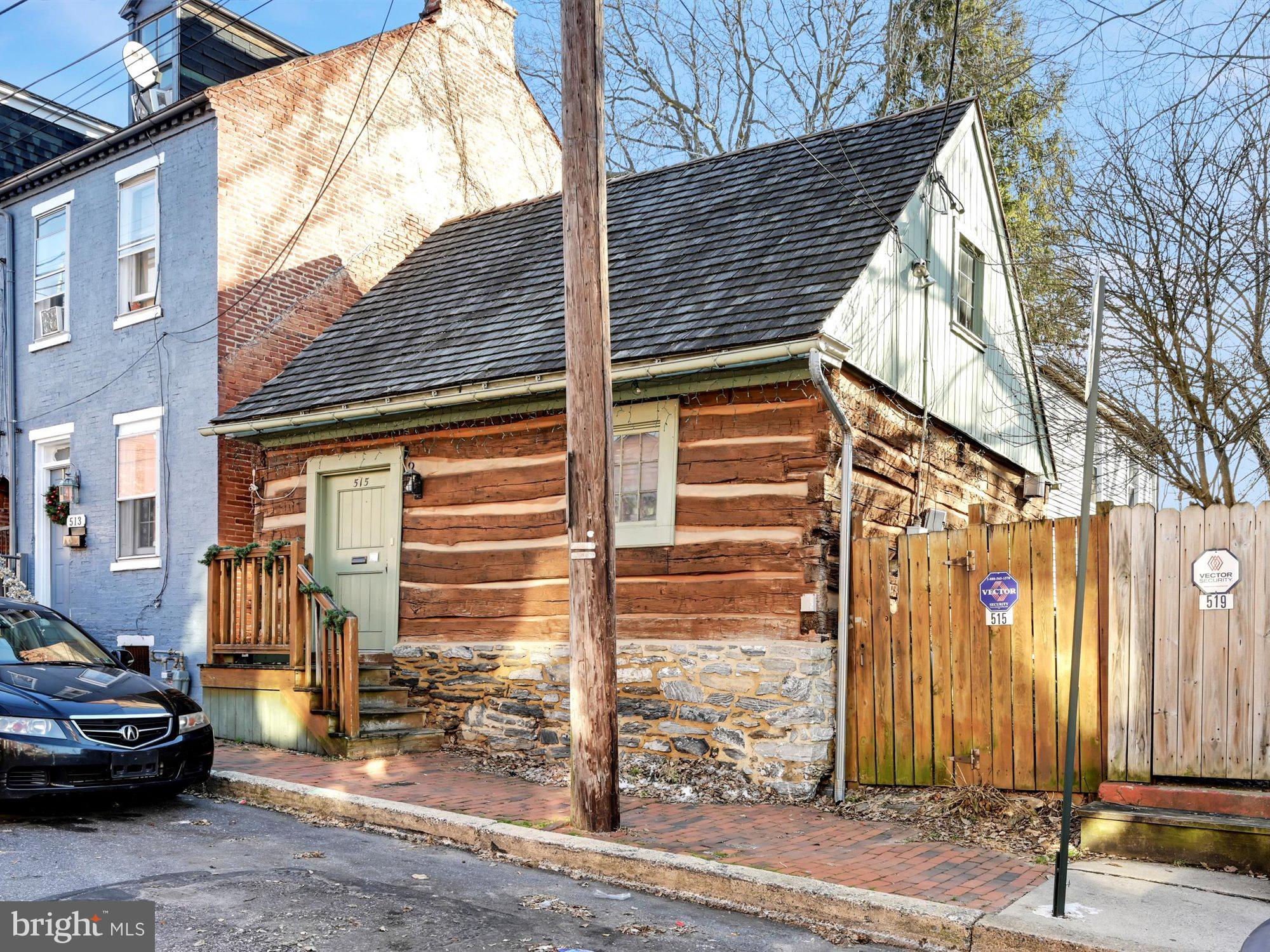 7TH WARD - Residential