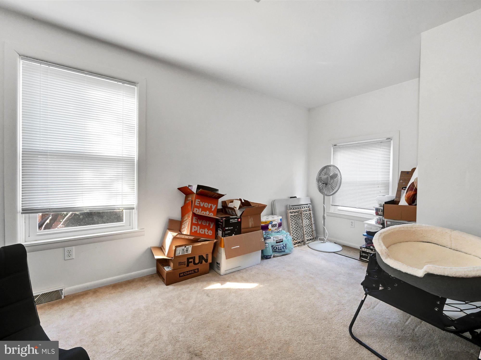 7TH WARD - Residential