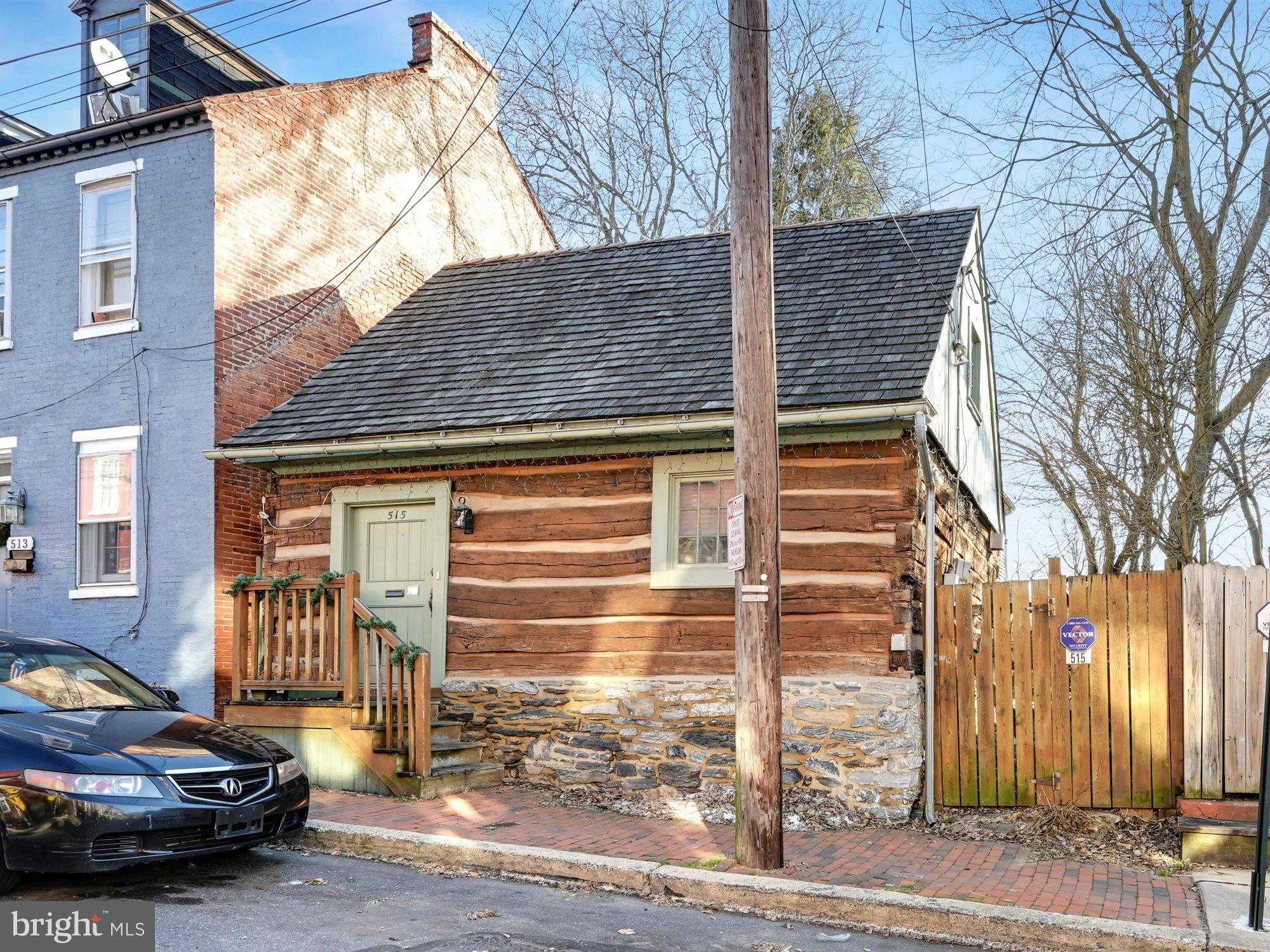 7TH WARD - Residential
