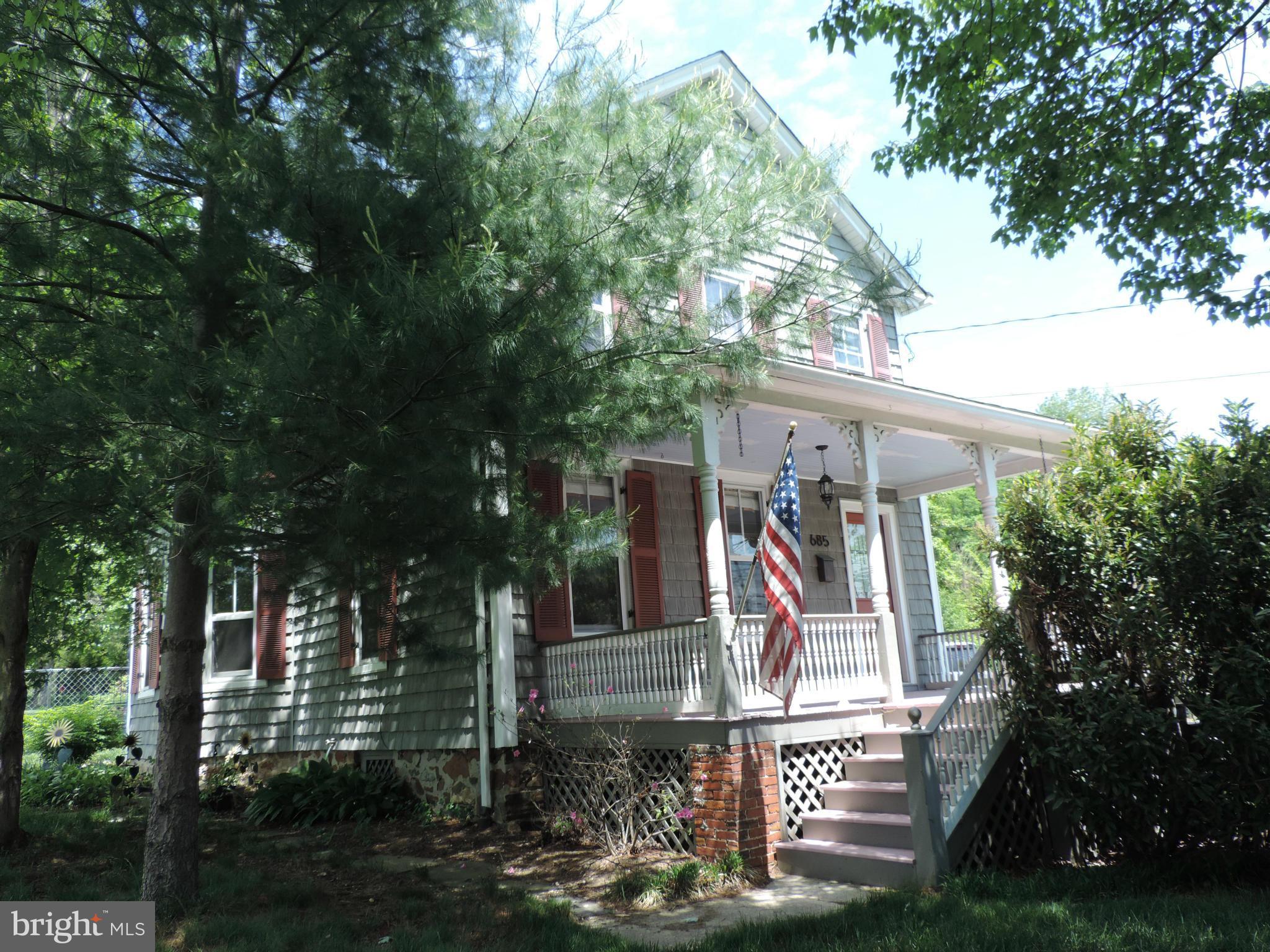 CHARMING 3 BEDROOM, 1 BATH COLONIAL WITH NUMEROUS UPDATES TO INCLUDE VINYL SHINGLE SIDING, GUTTERS AND DOWN SPOUTS, GRANITE COUNTERS AND MORE.  LIVING RM, DINING RM, KITCHEN, SEP LAUNDRY ROOM, WALK IN PANTRY AND A FINISHED ATTIC.  THIS HOME IS PRICED TO SELL!  OVER .85 ACRE LOT WITH 2 SHEDS AND 2 PONDS.  PERENNIAL GARDENS.  SO MUCH TO OFFER.  ONE YEAR HOME BUYER WARRANTY INCLUDED. AS IS.
