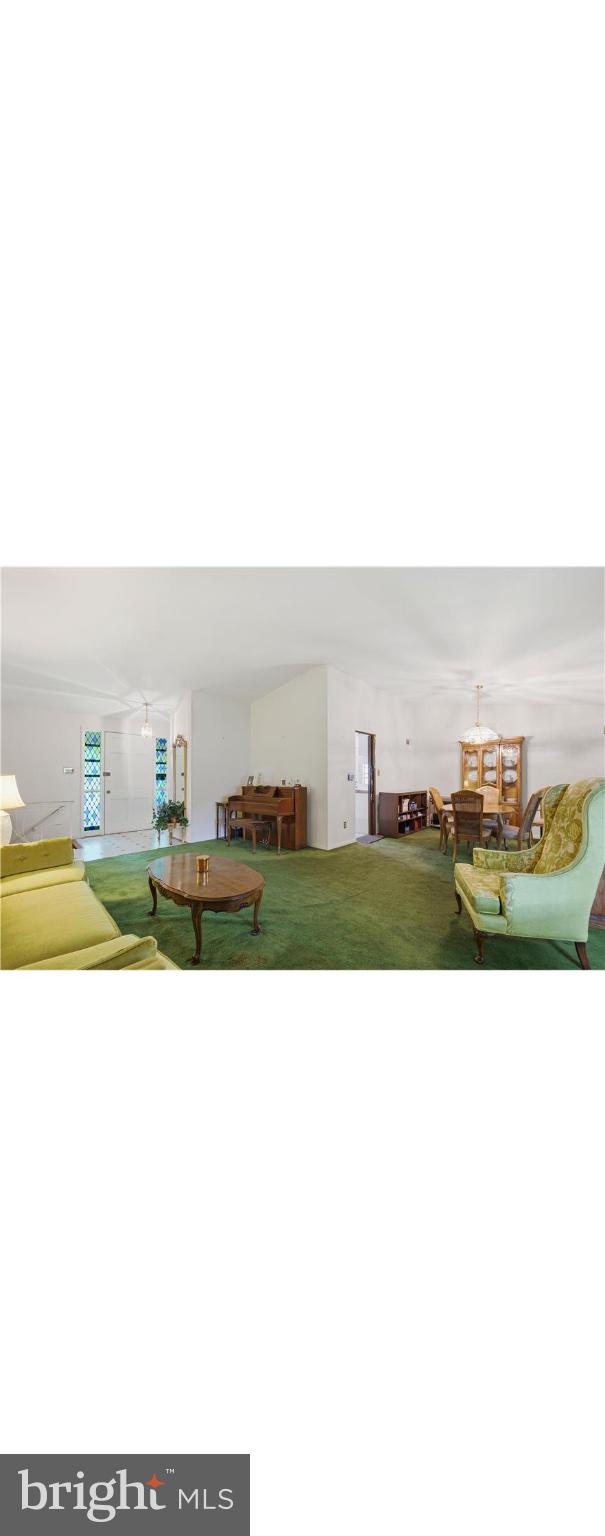 HILLANDALE HEIGHTS - Residential