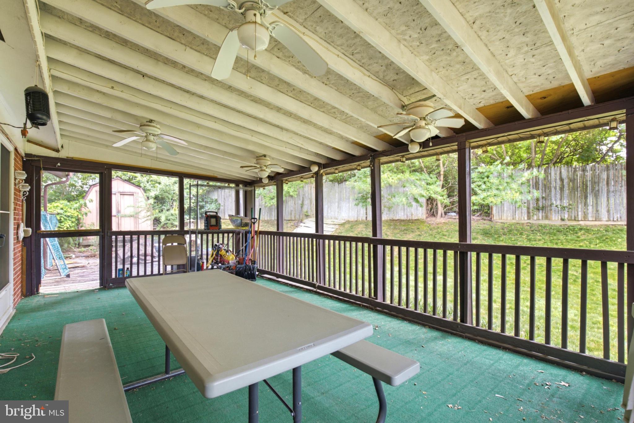 HILLANDALE HEIGHTS - Residential