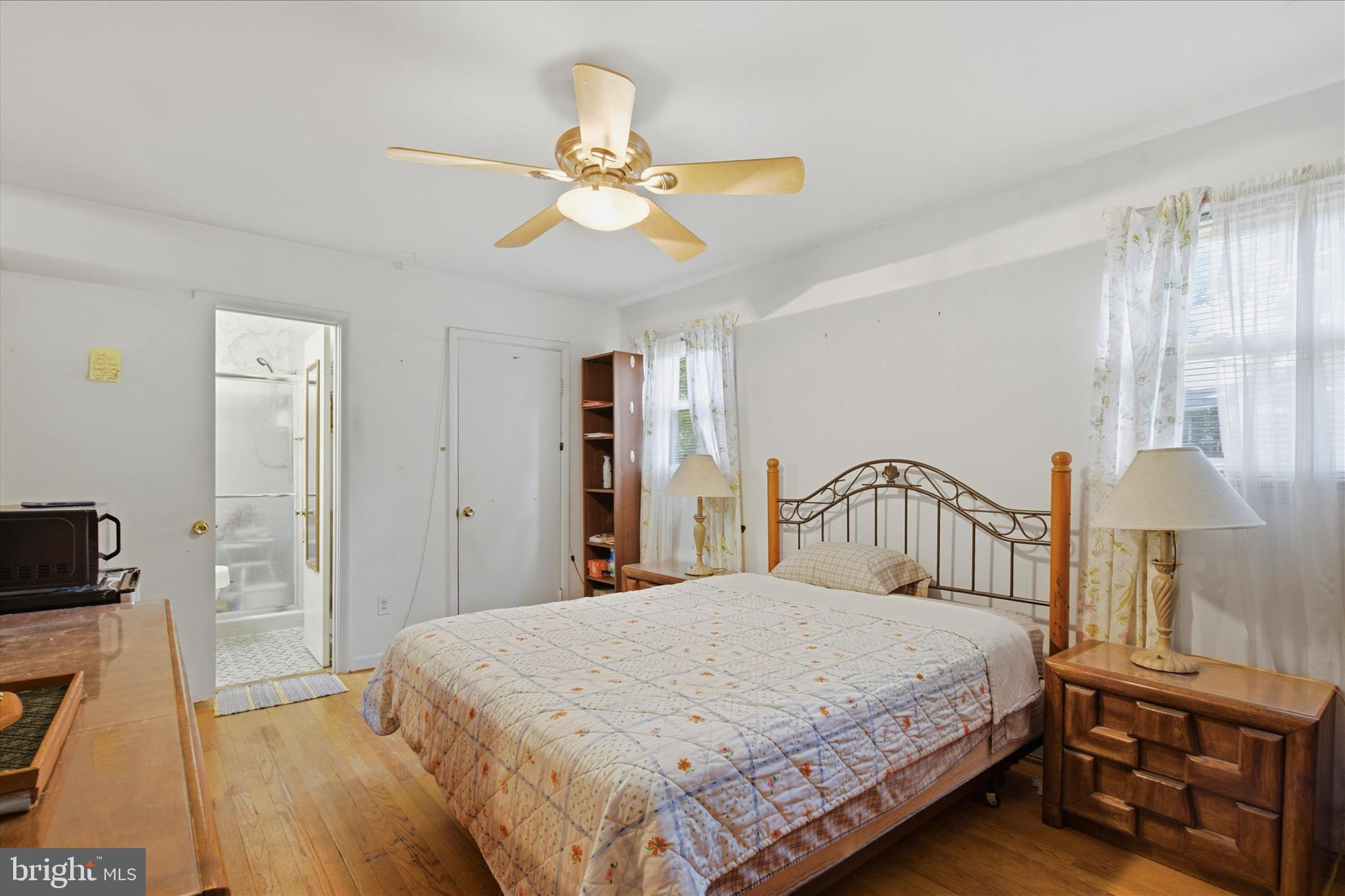 HILLANDALE HEIGHTS - Residential