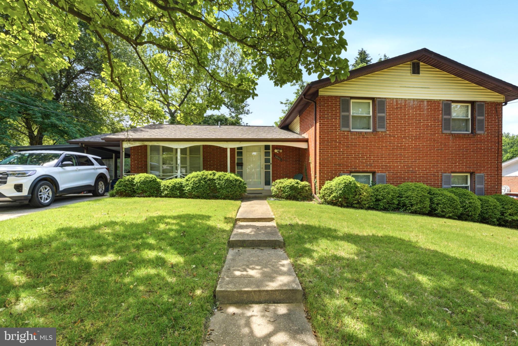 HILLANDALE HEIGHTS - Residential