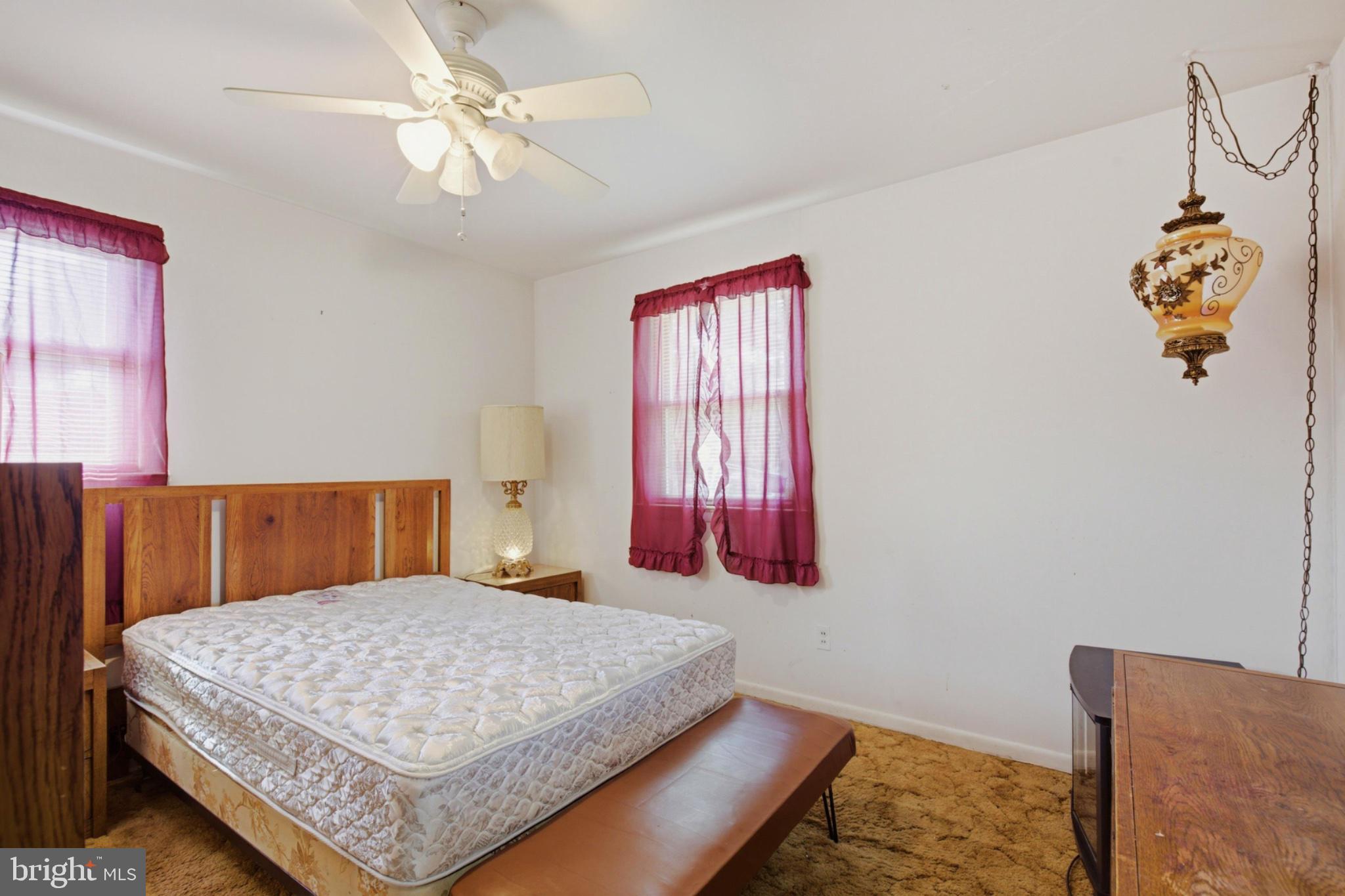 HILLANDALE HEIGHTS - Residential