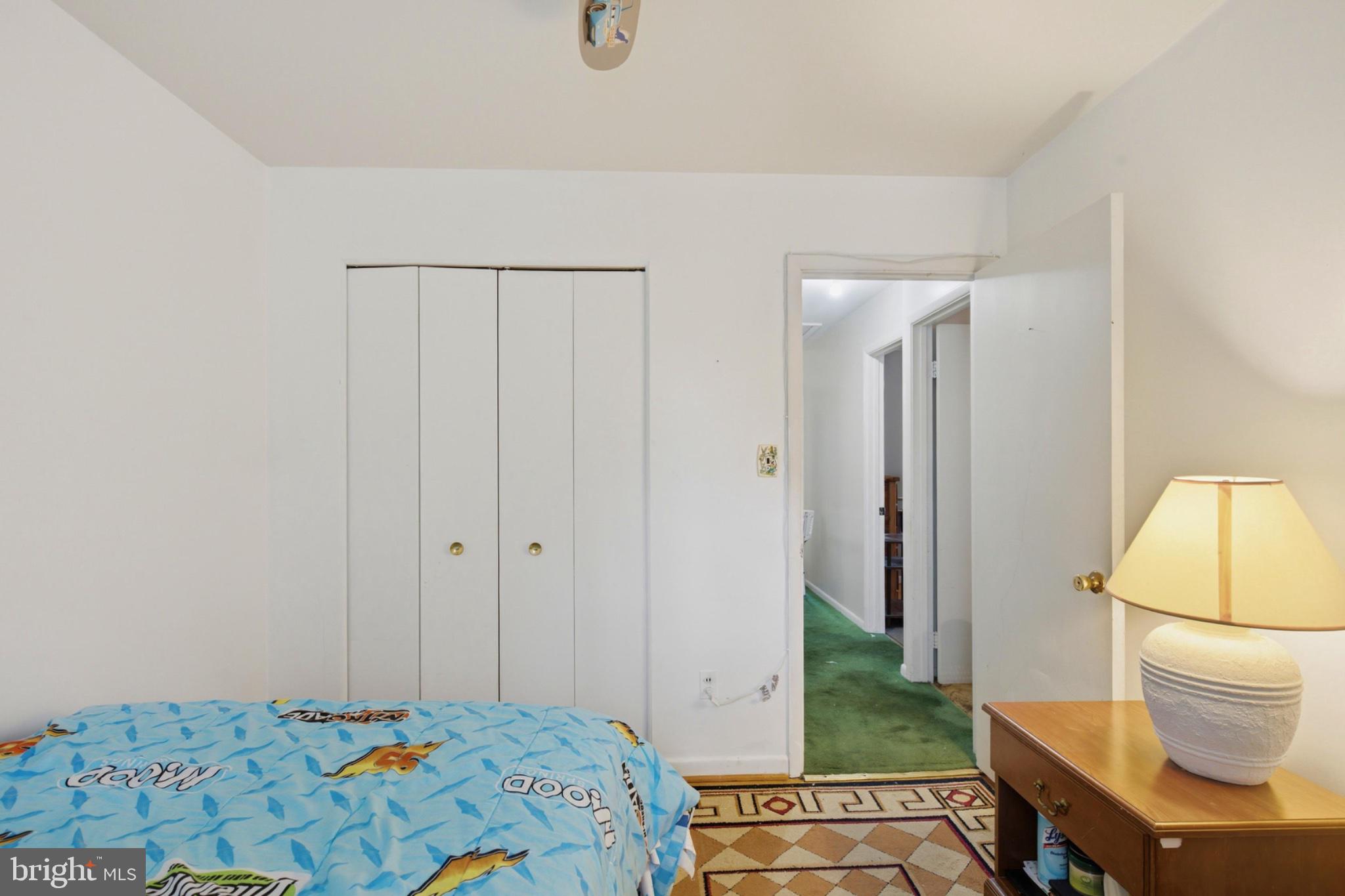 HILLANDALE HEIGHTS - Residential