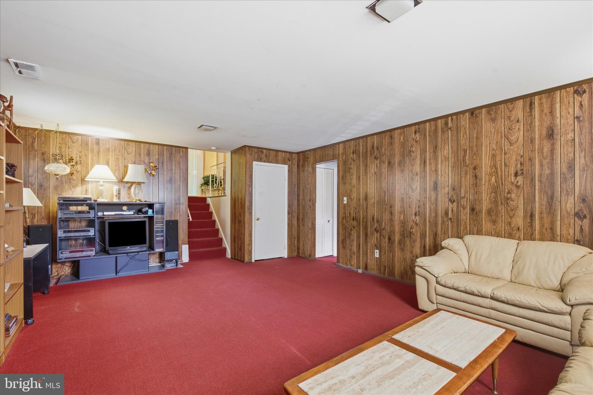 HILLANDALE HEIGHTS - Residential