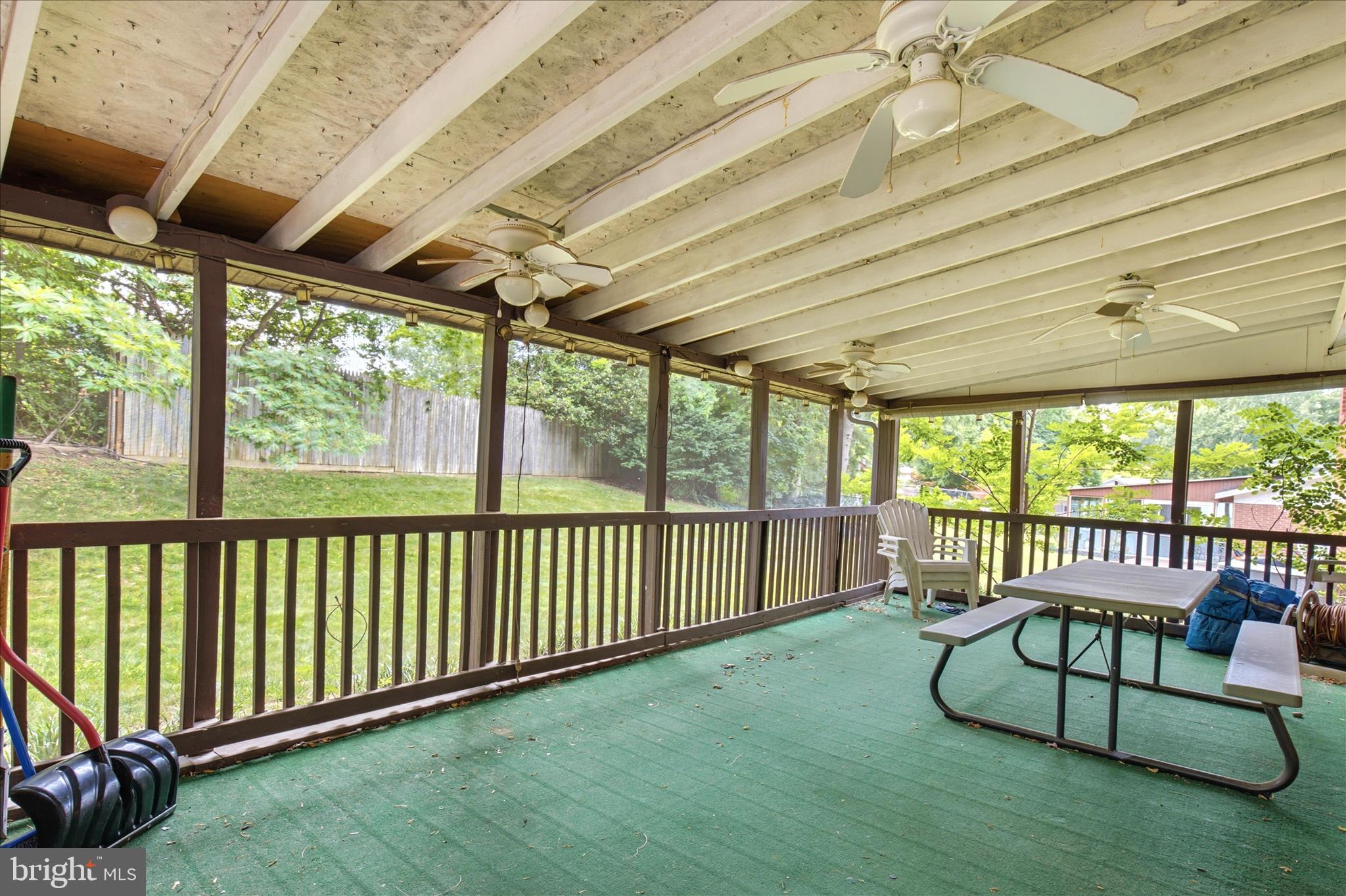 HILLANDALE HEIGHTS - Residential