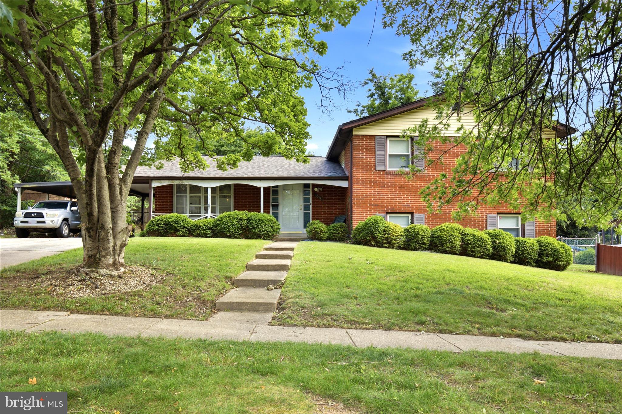 HILLANDALE HEIGHTS - Residential
