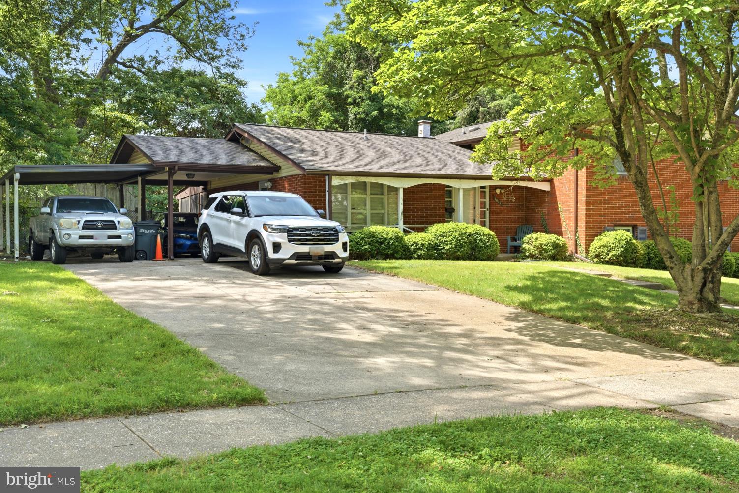 HILLANDALE HEIGHTS - Residential