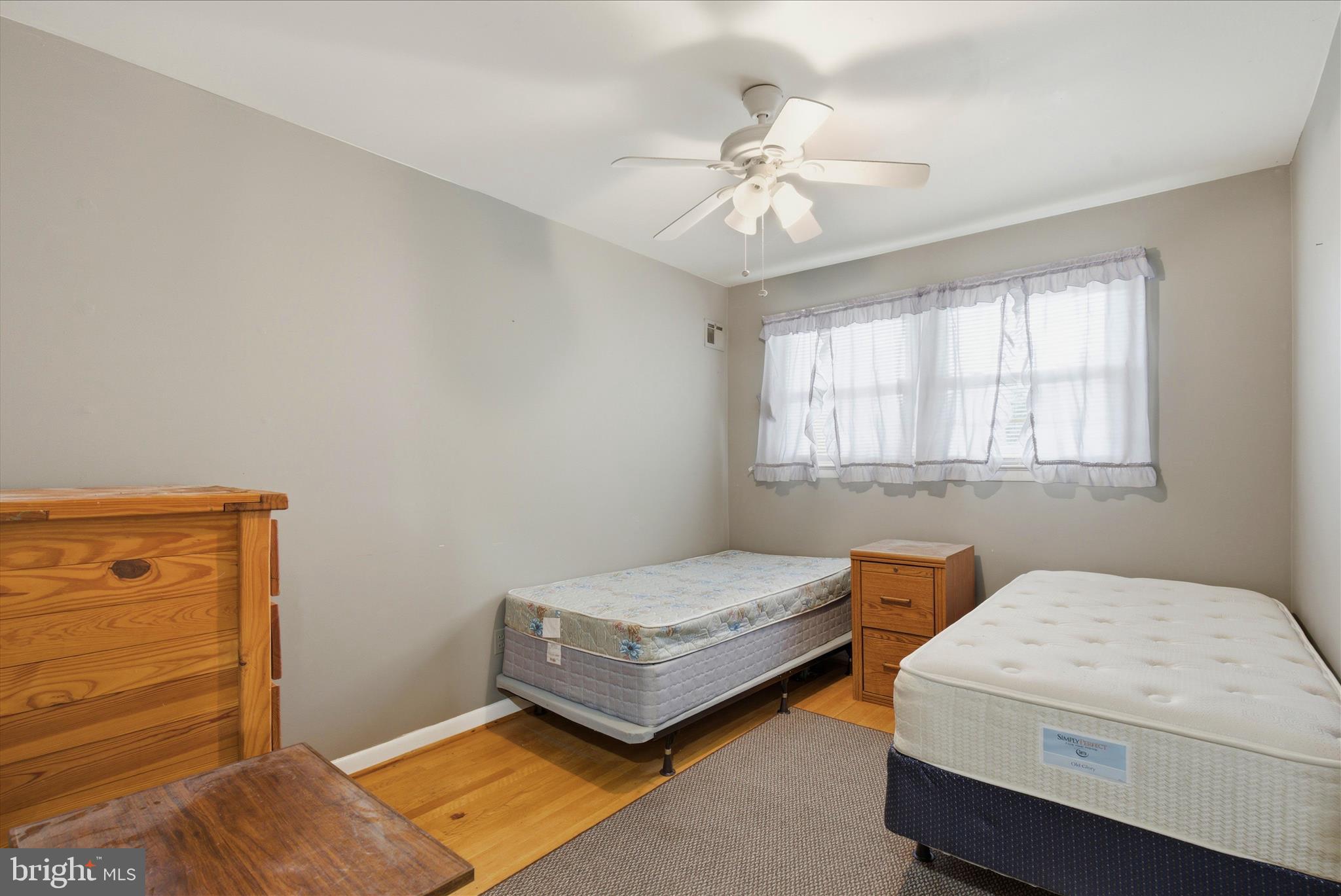HILLANDALE HEIGHTS - Residential