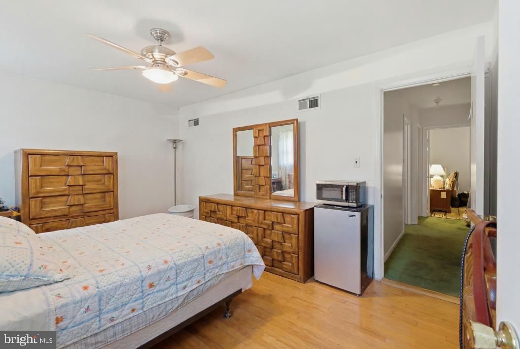 HILLANDALE HEIGHTS - Residential