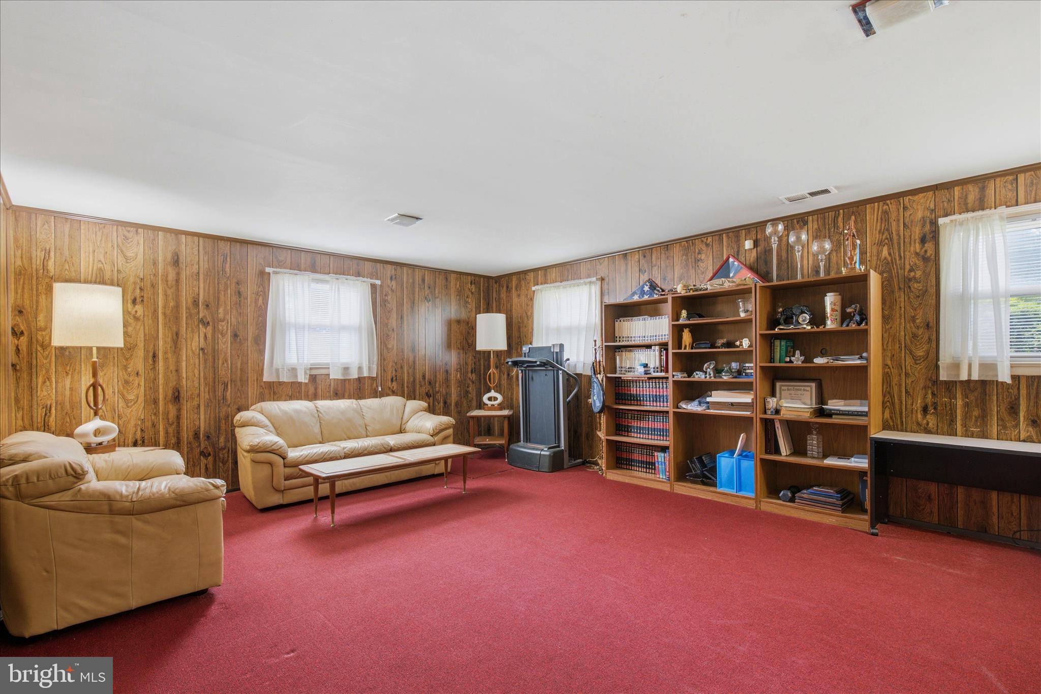 HILLANDALE HEIGHTS - Residential