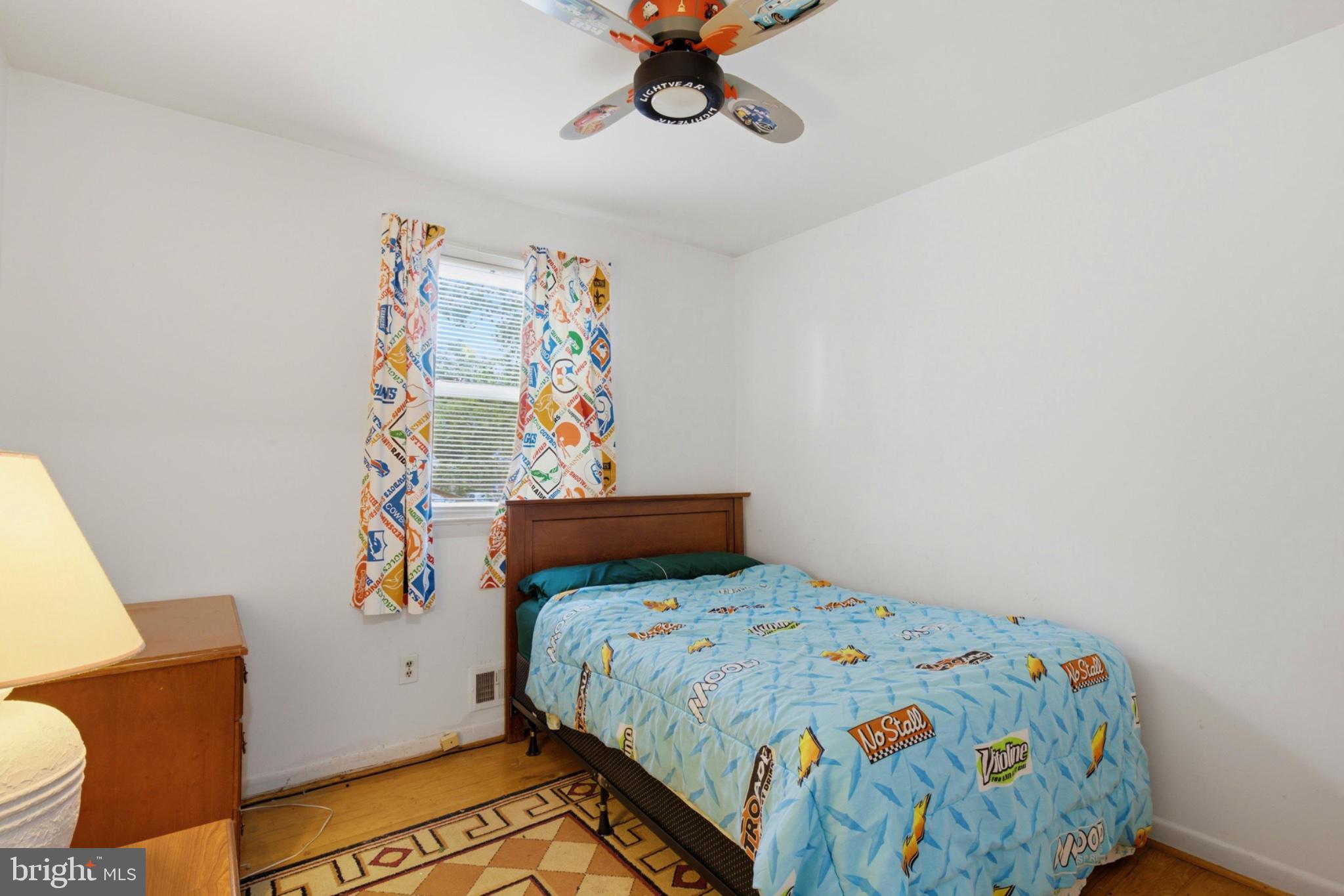 HILLANDALE HEIGHTS - Residential