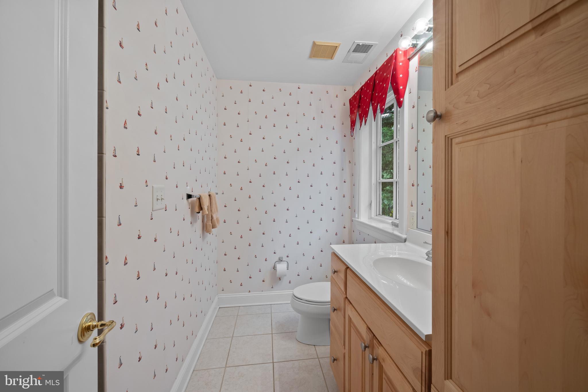 OLDE SEVERNA PARK - Residential