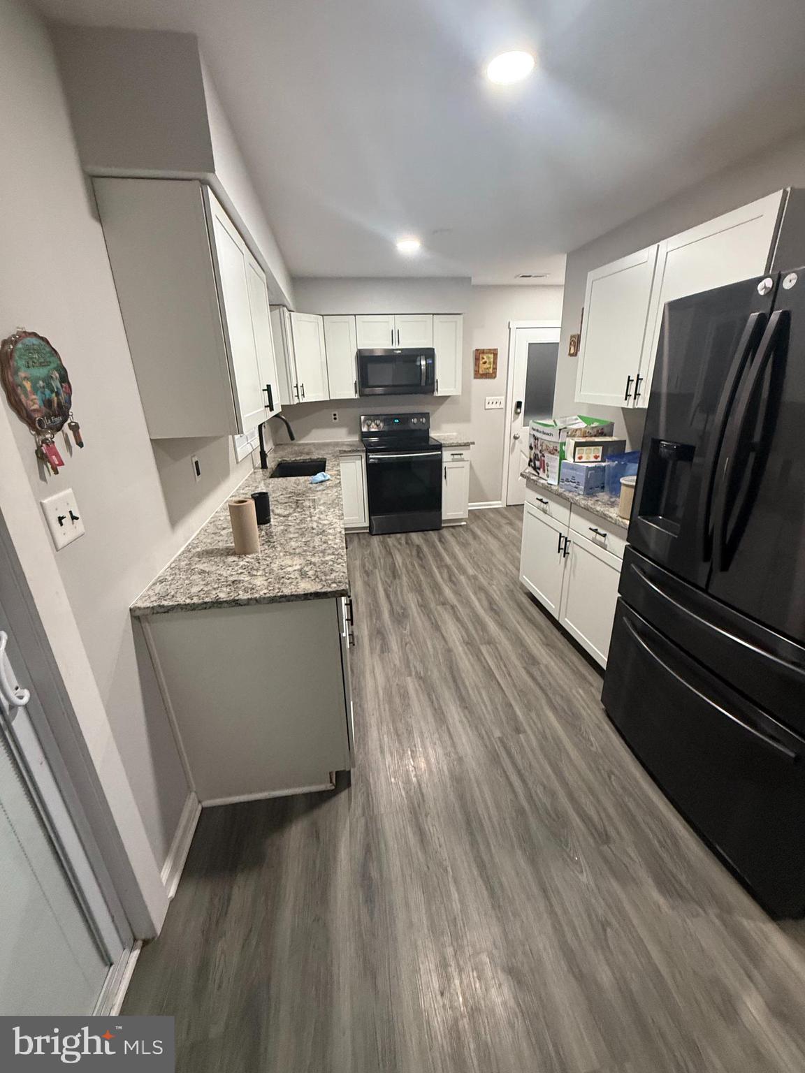 ABERDEEN HILLS - Residential