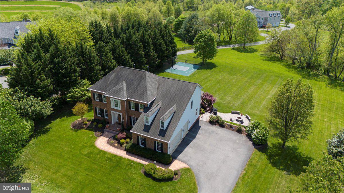 BRANTWOOD - Residential