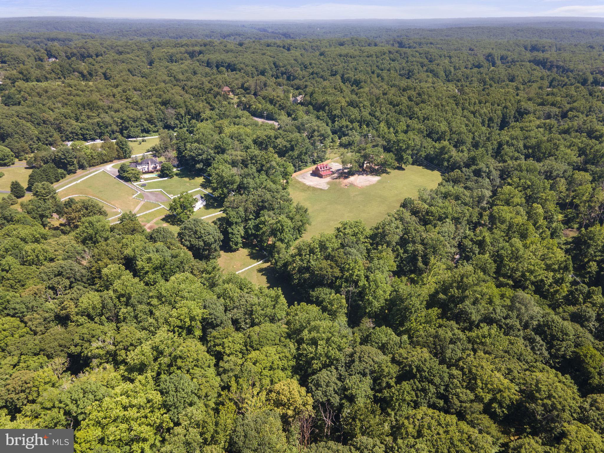 IVAKOTA FARM - Residential