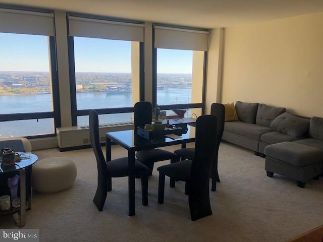 SOCIETY HILL - Residential Lease