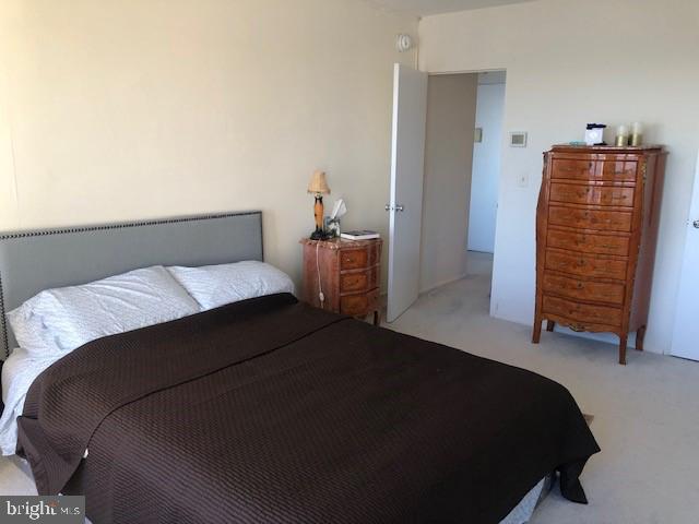 SOCIETY HILL - Residential Lease