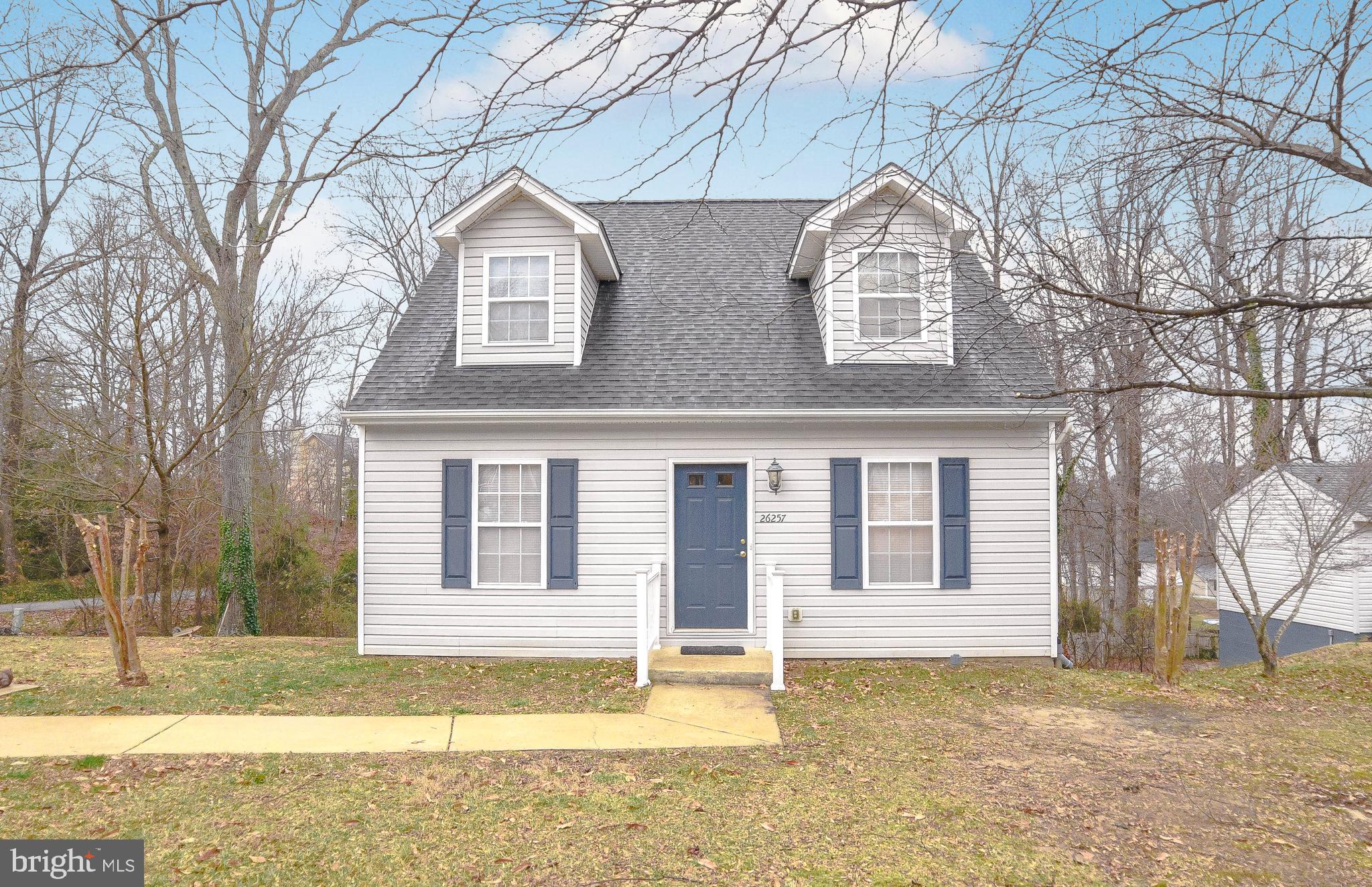 Cape Cod on corner lot. Home has 3 bedrooms and 2 Full baths. Main level bedroom.  Rear Deck features vinyl rails and vinyl decking. Unfinished basement has rough in for bathroom
Water access Community  with Community pool, boat ramp  $365 per year.