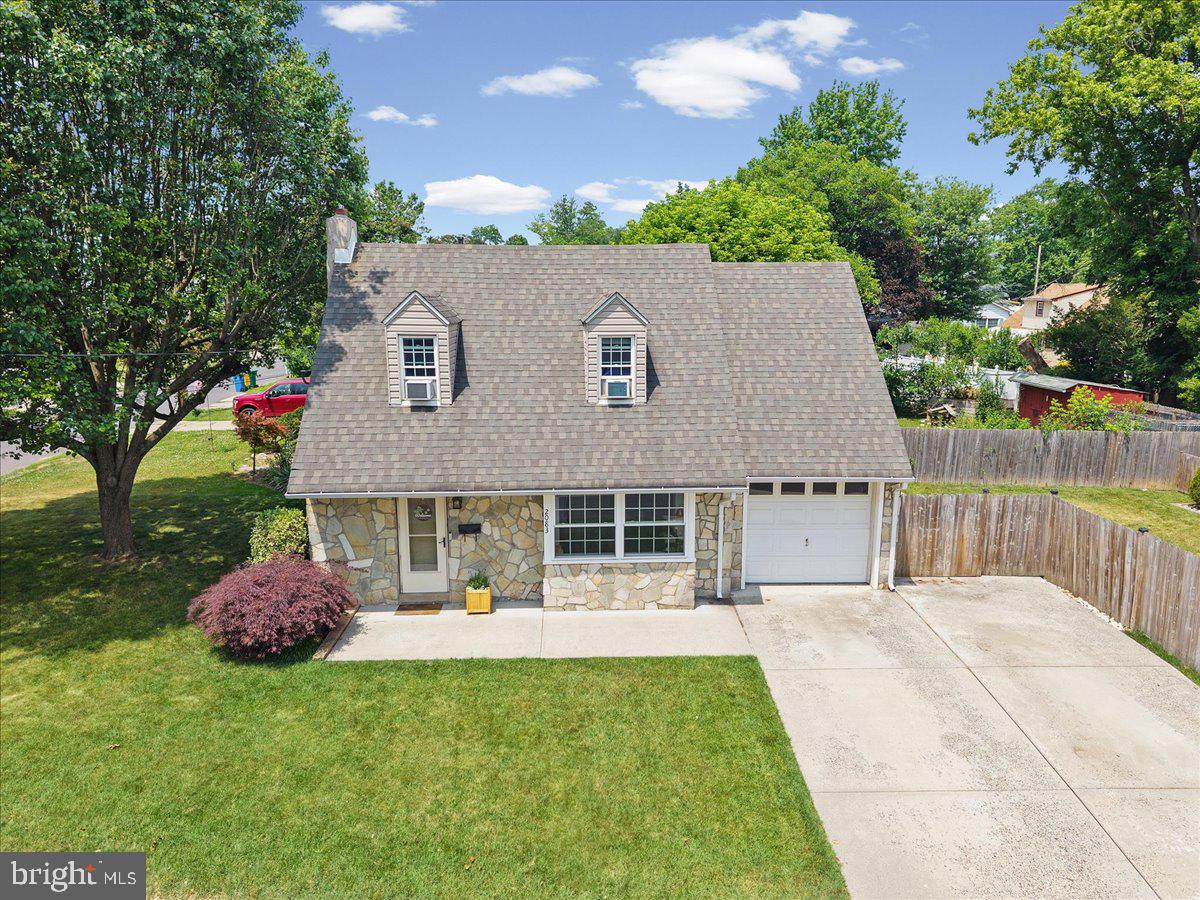 LANDRETH MANOR - Residential