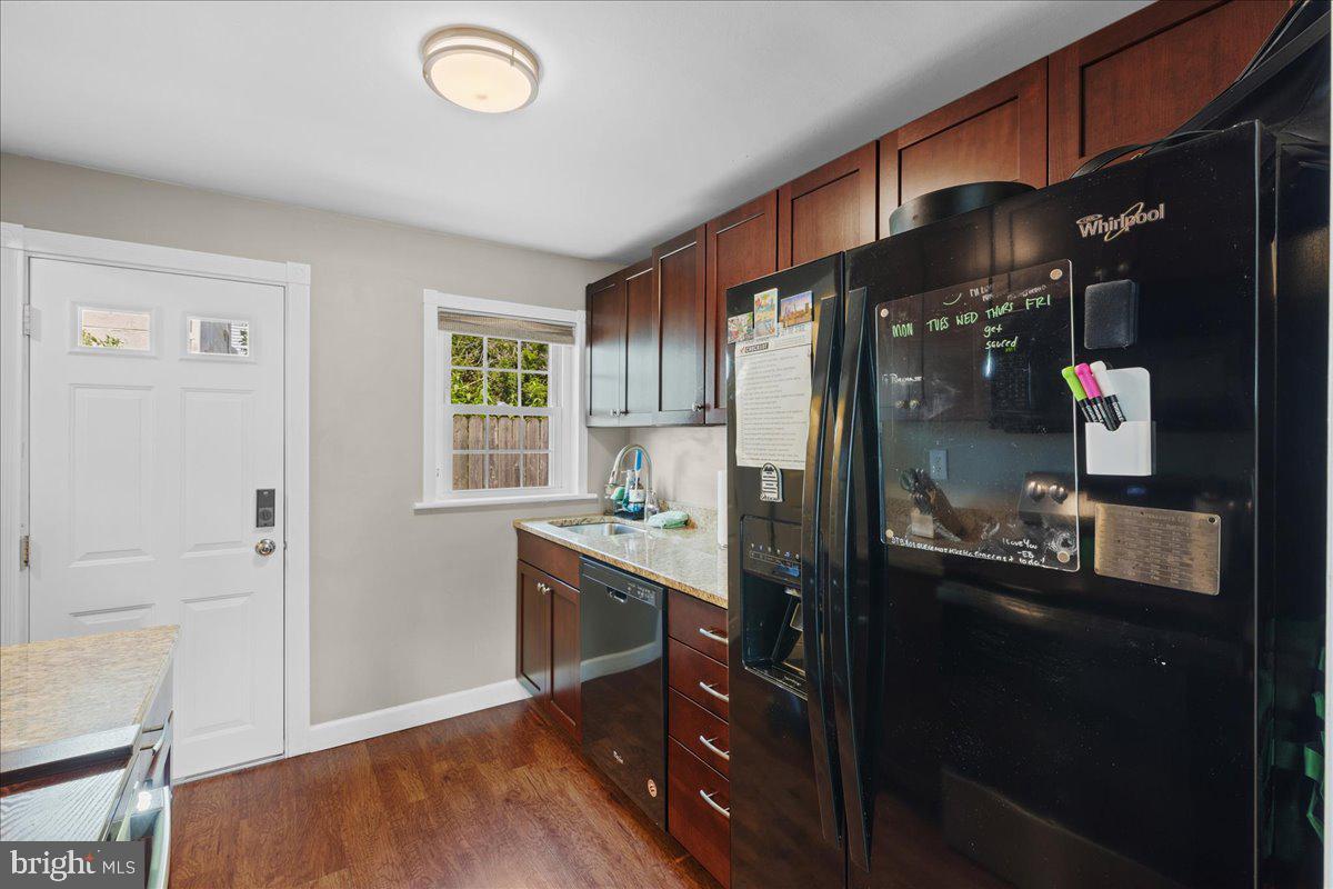 LANDRETH MANOR - Residential