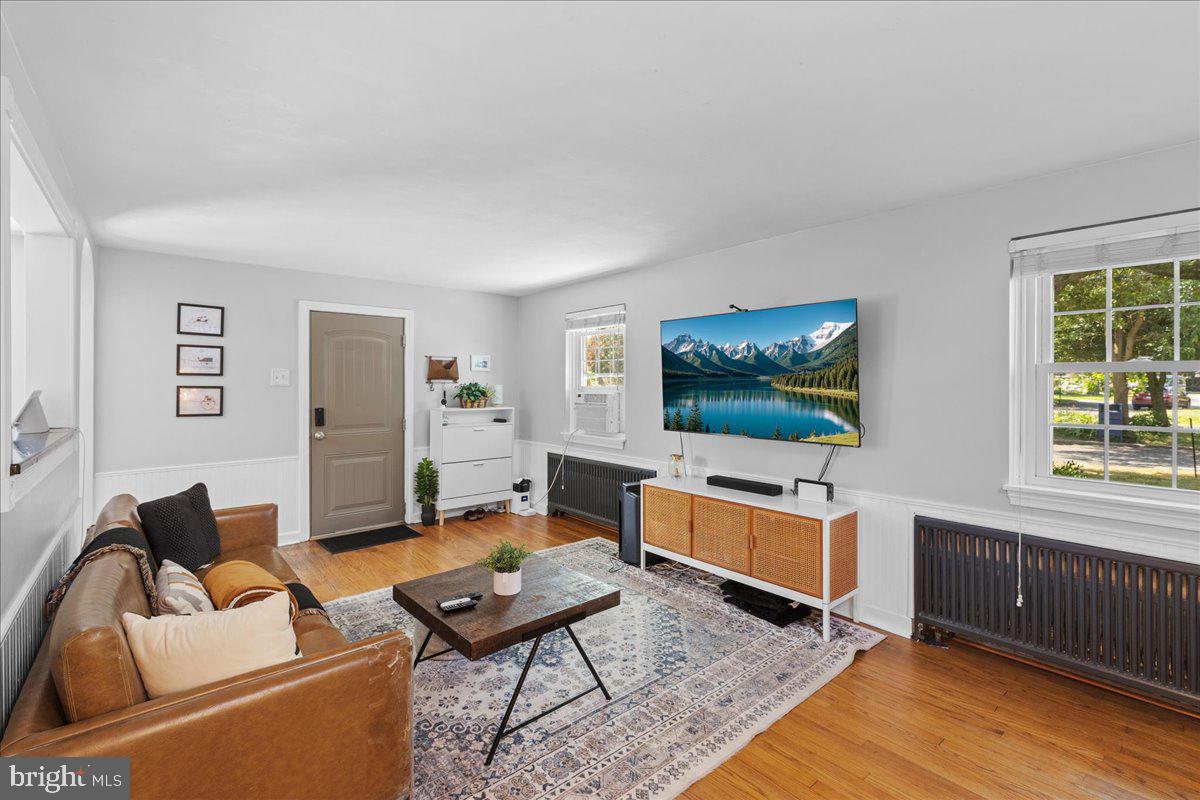 LANDRETH MANOR - Residential