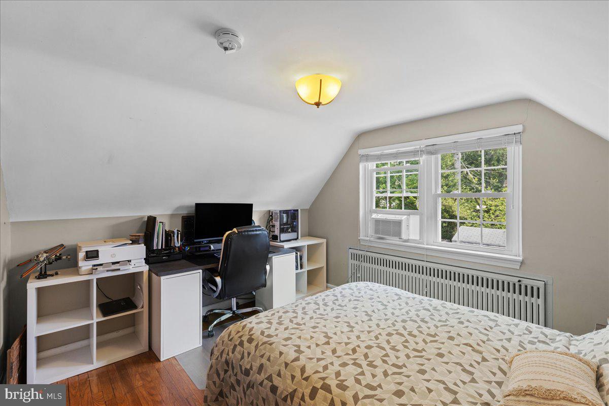 LANDRETH MANOR - Residential