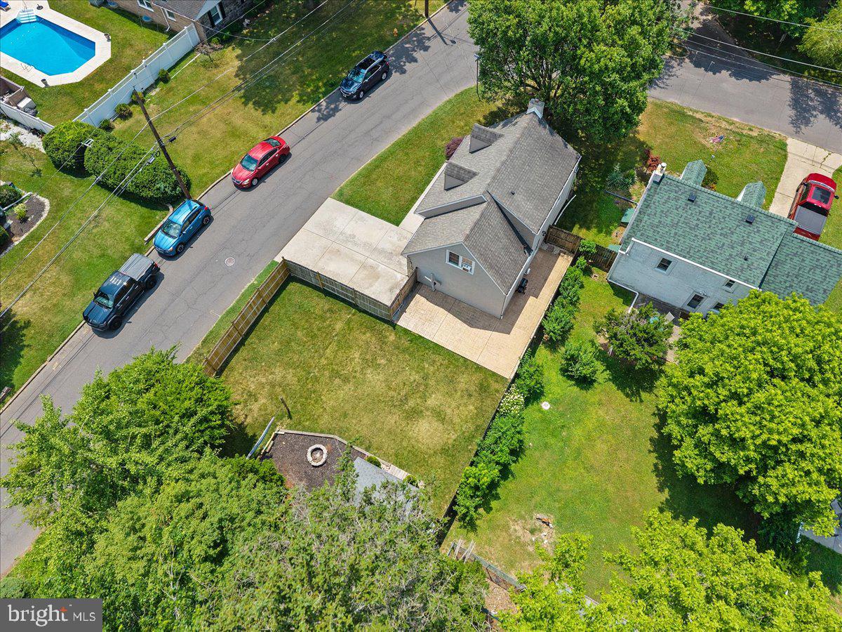 LANDRETH MANOR - Residential