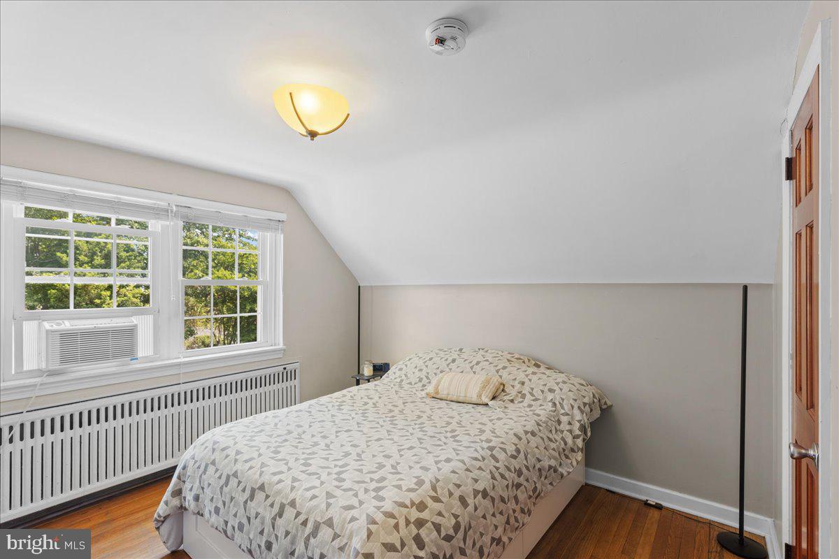 LANDRETH MANOR - Residential