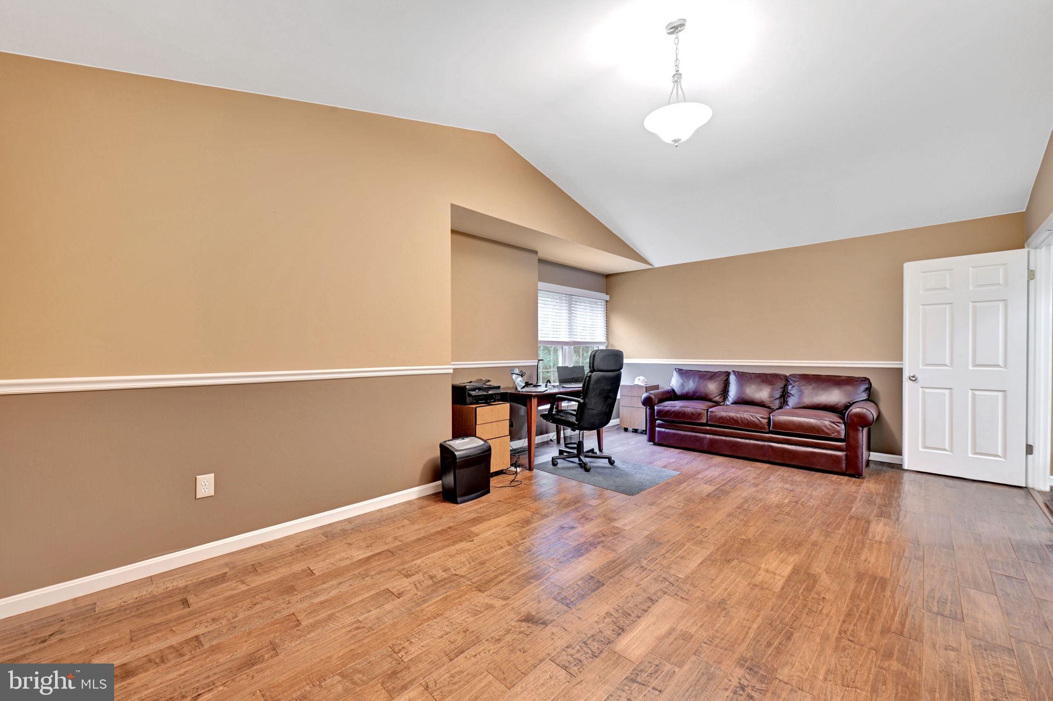 RIVA TRACE - Residential