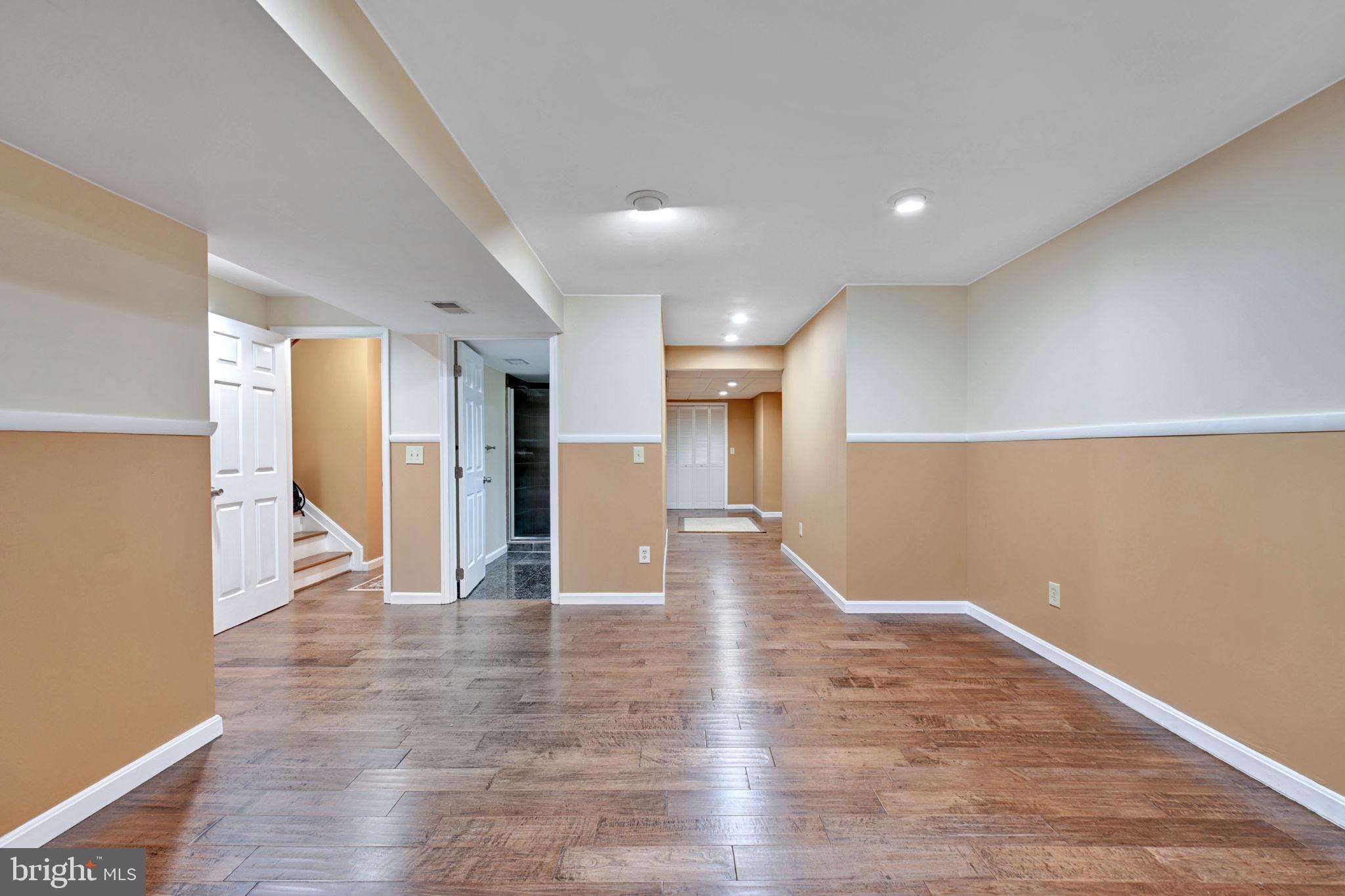 RIVA TRACE - Residential